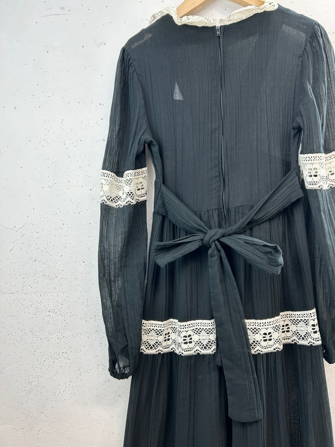 '70s Vintage Dress [D32115]