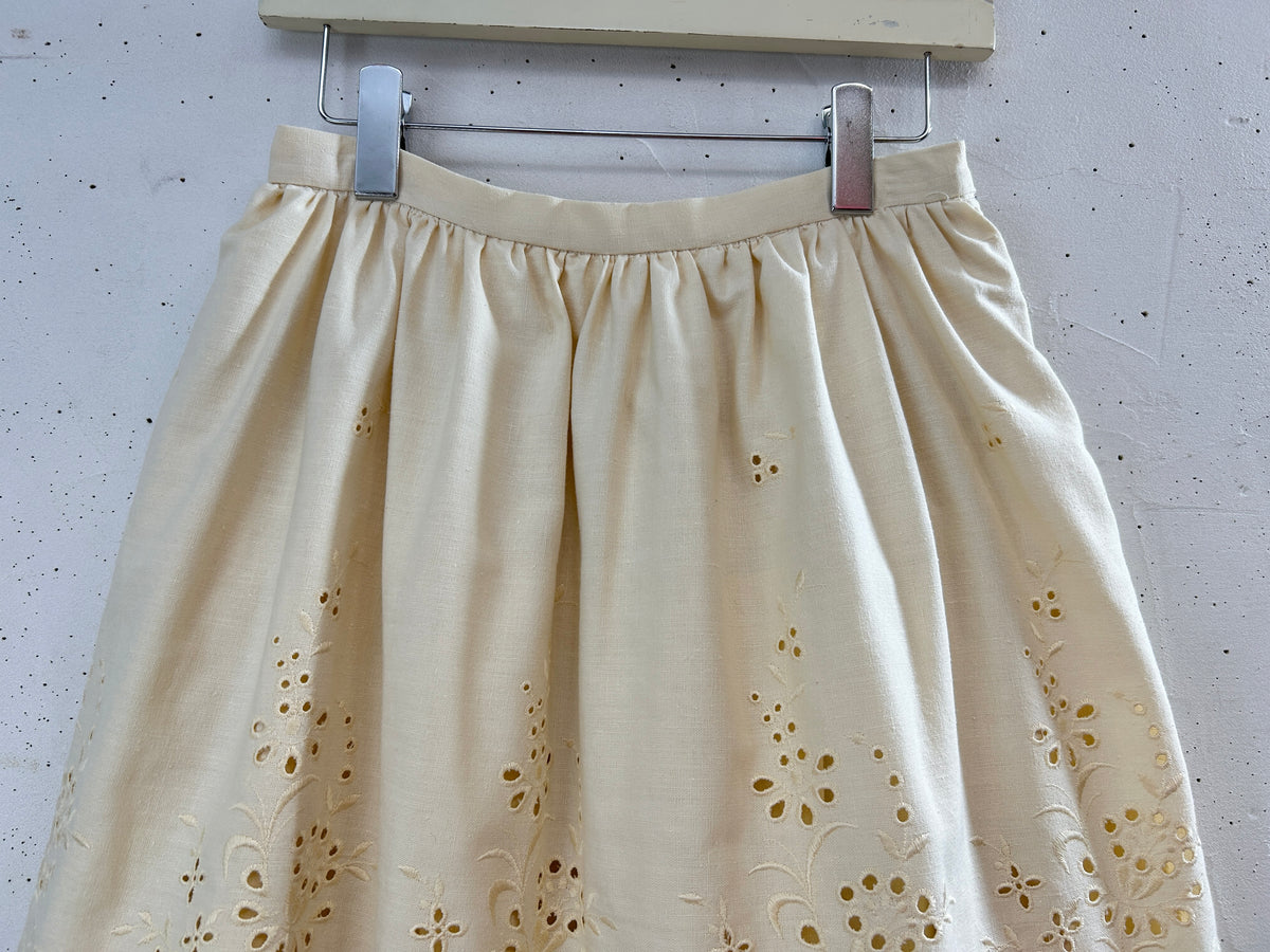 Vintage Cutwork Lace Skirt [J34075]