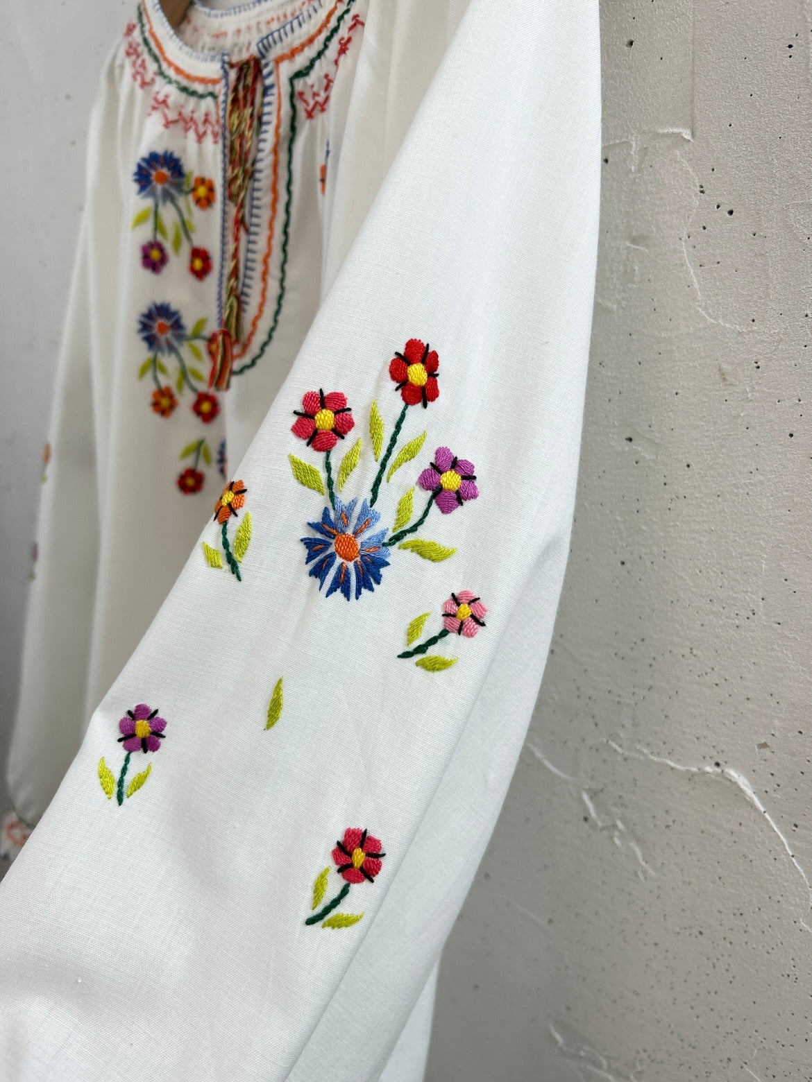 Vintage Embroidery Tunic [D32119]