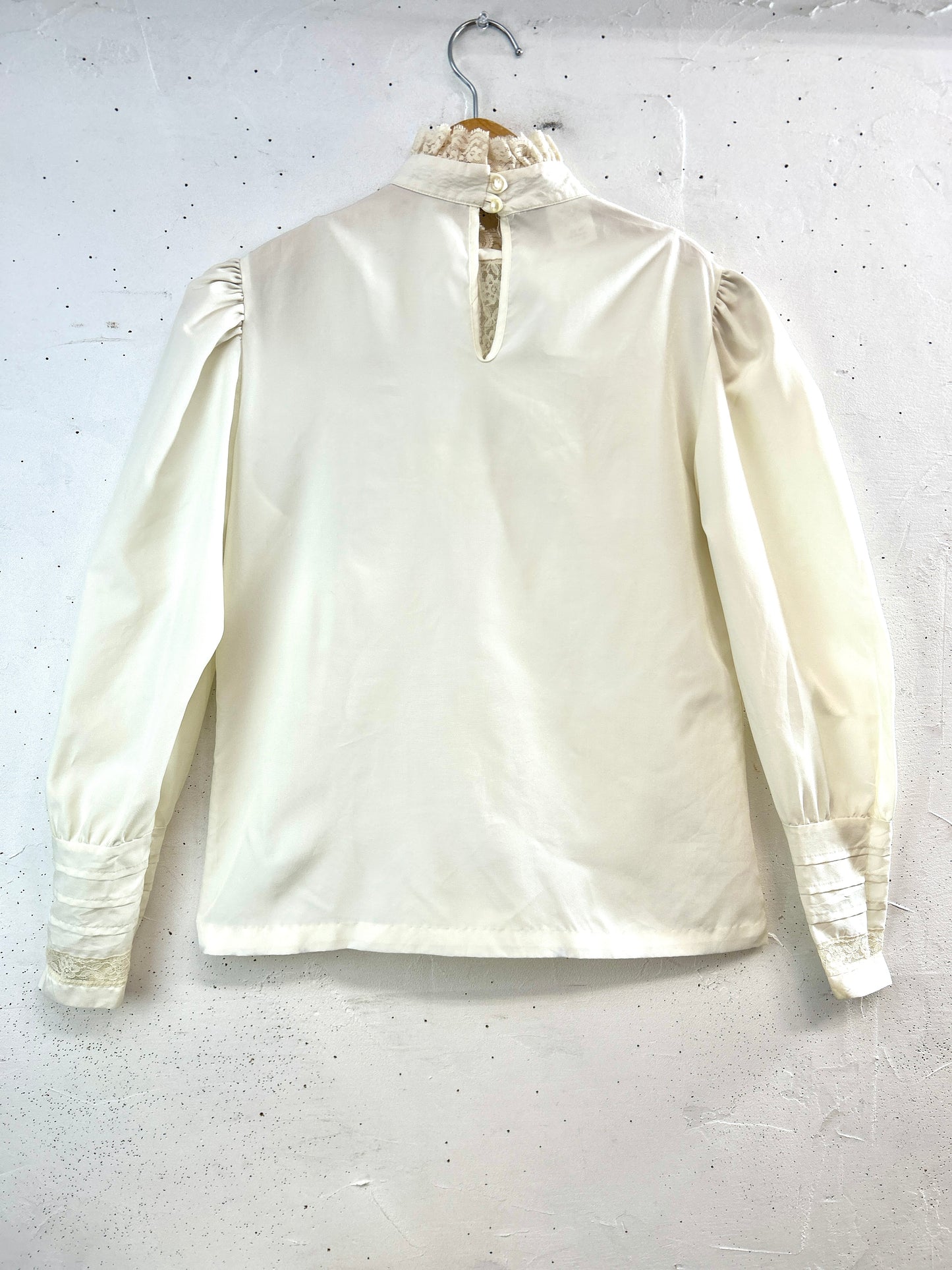 Vintage White Blouse MADE IN USA [B31687]