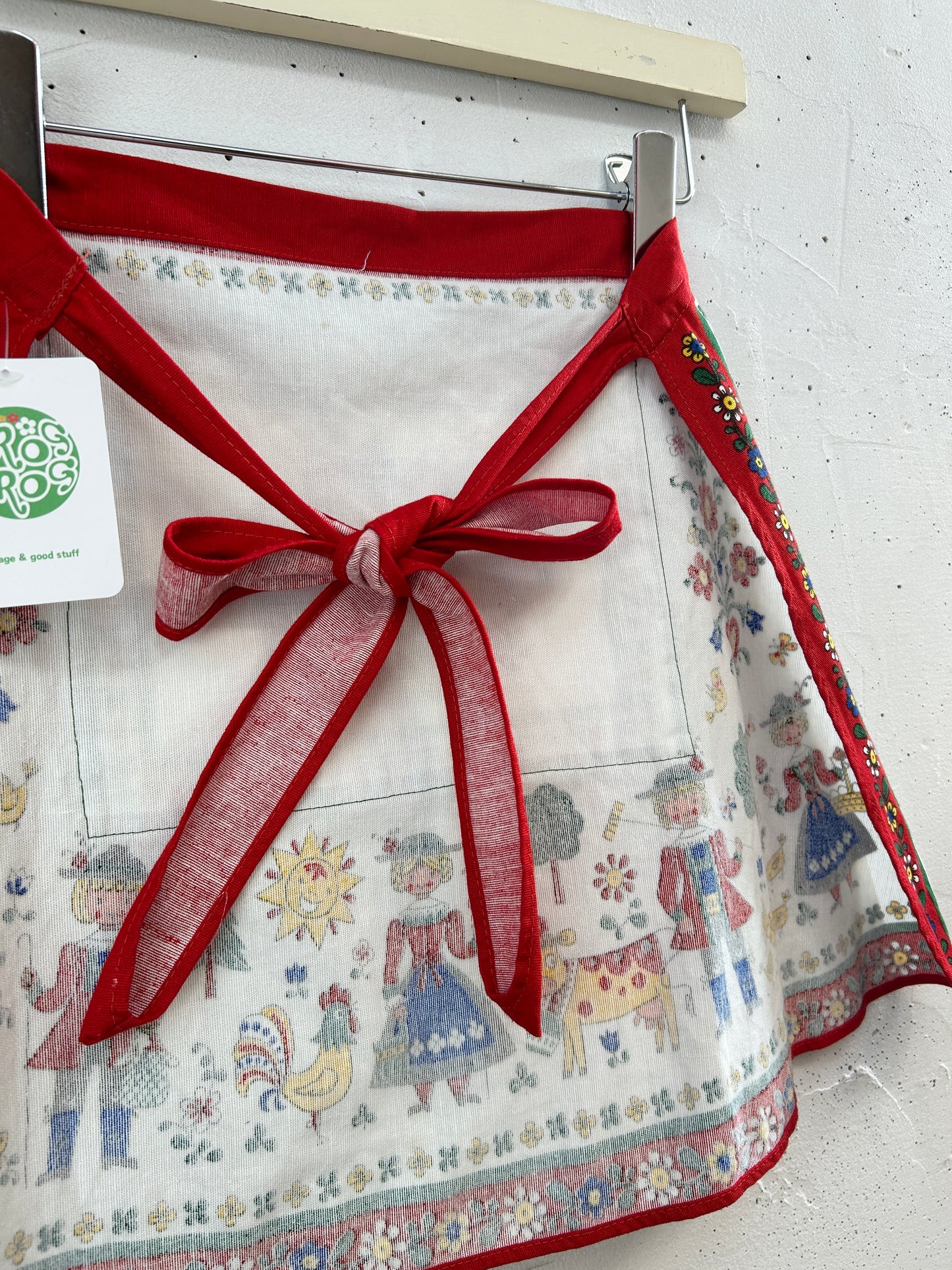 Vintage Apron [H33347]