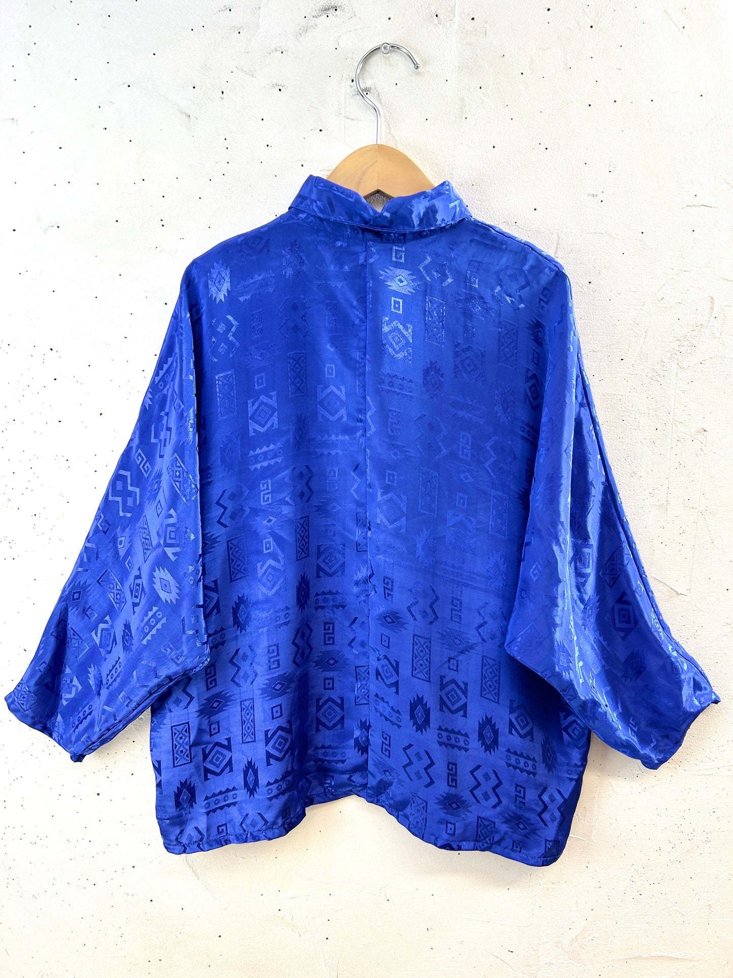 Vintage Native Shirt [H30974]