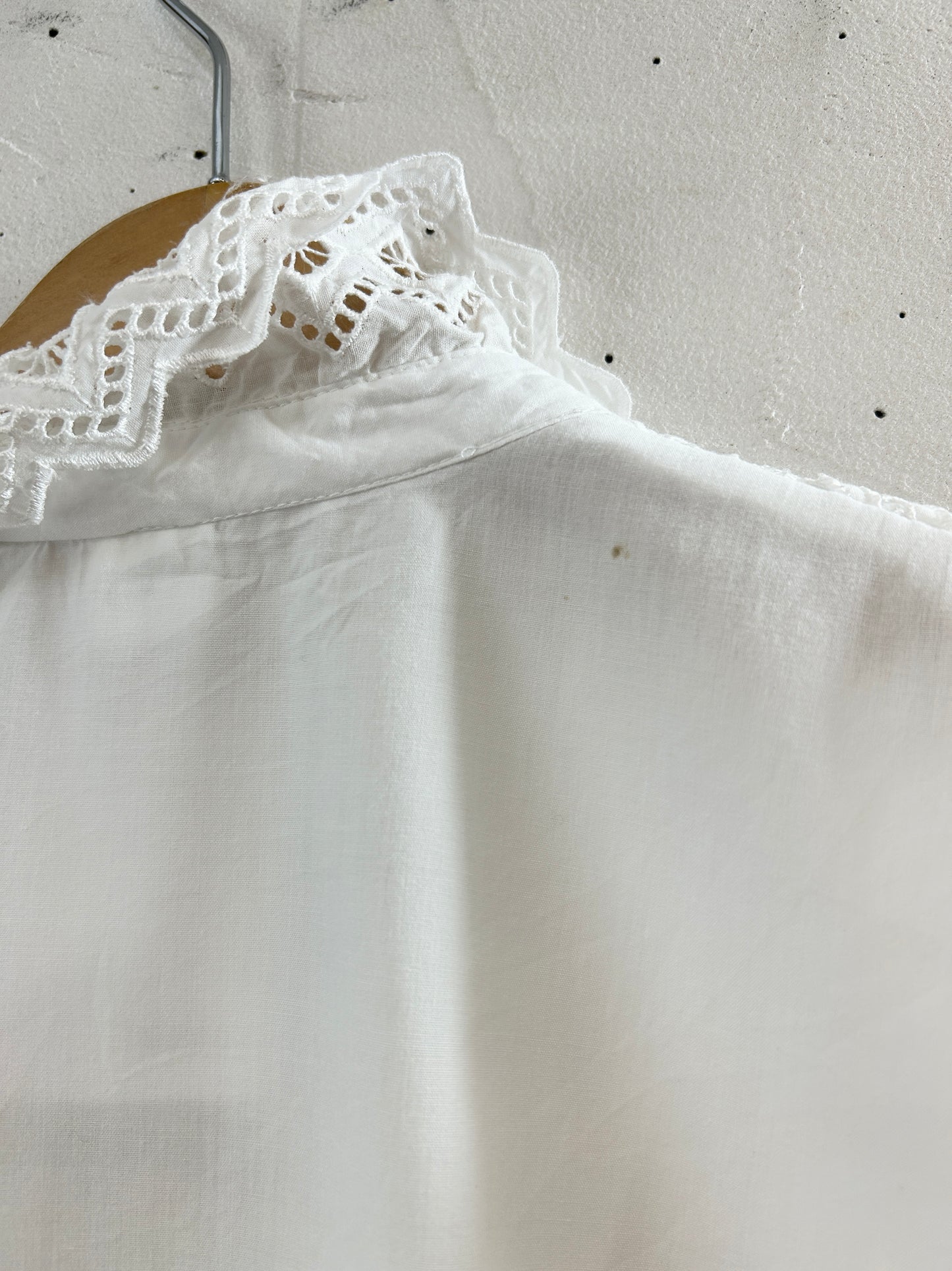 Vintage White Blouse [H30787]
