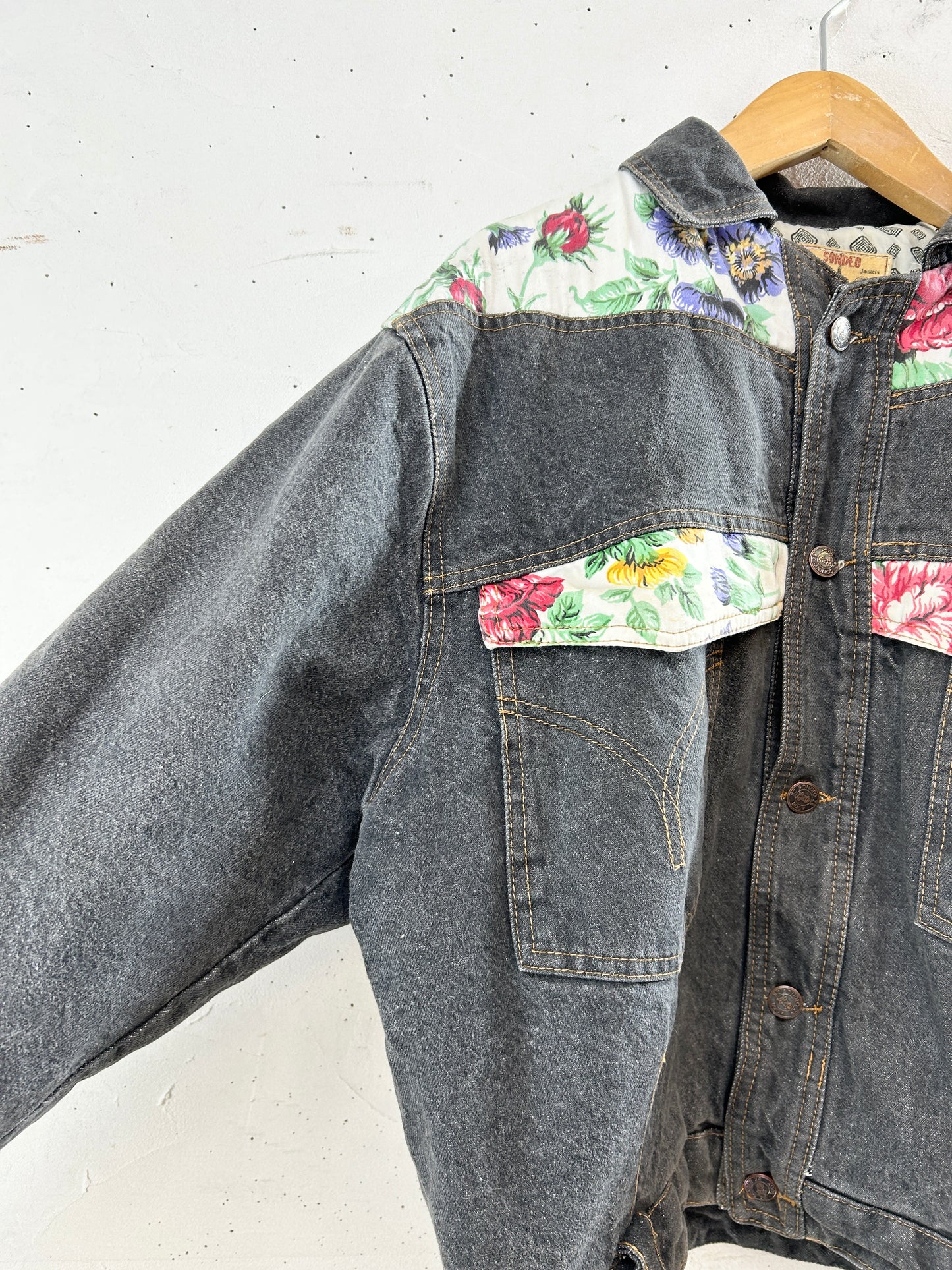 Vintage Denim Jacket [J30551]