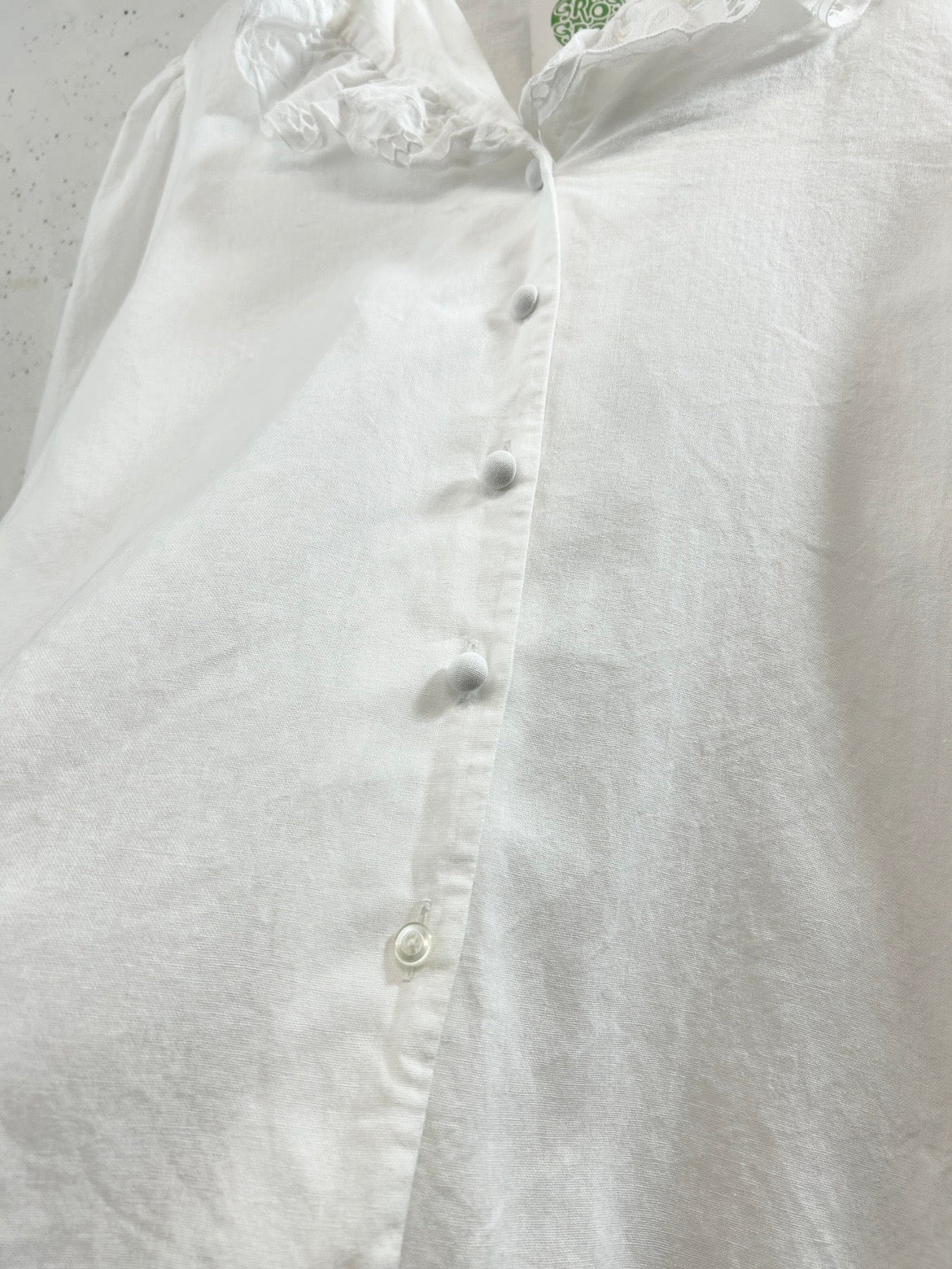 Vintage White Blouse [D32076]