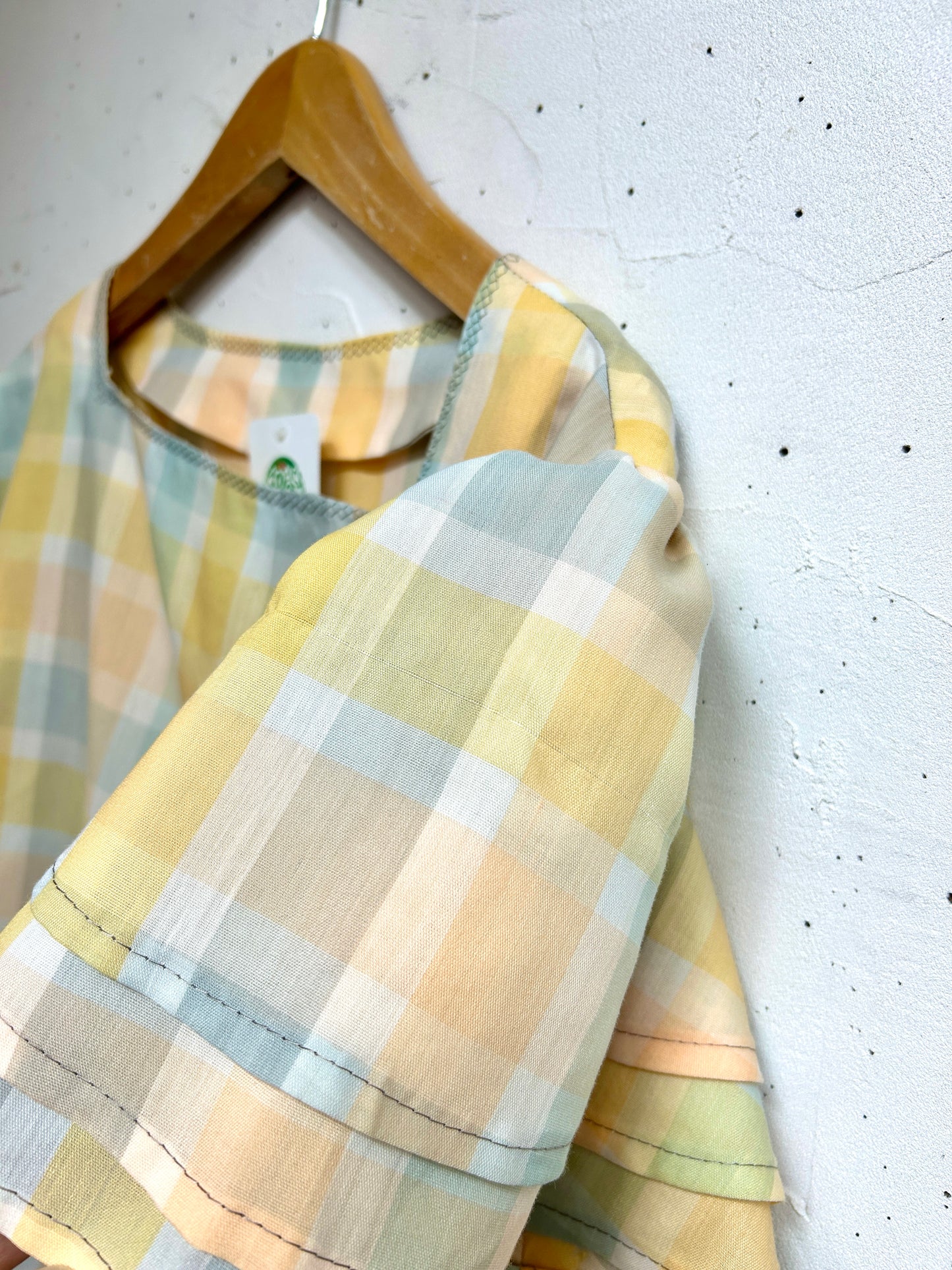 Vintage Tops [E32525]