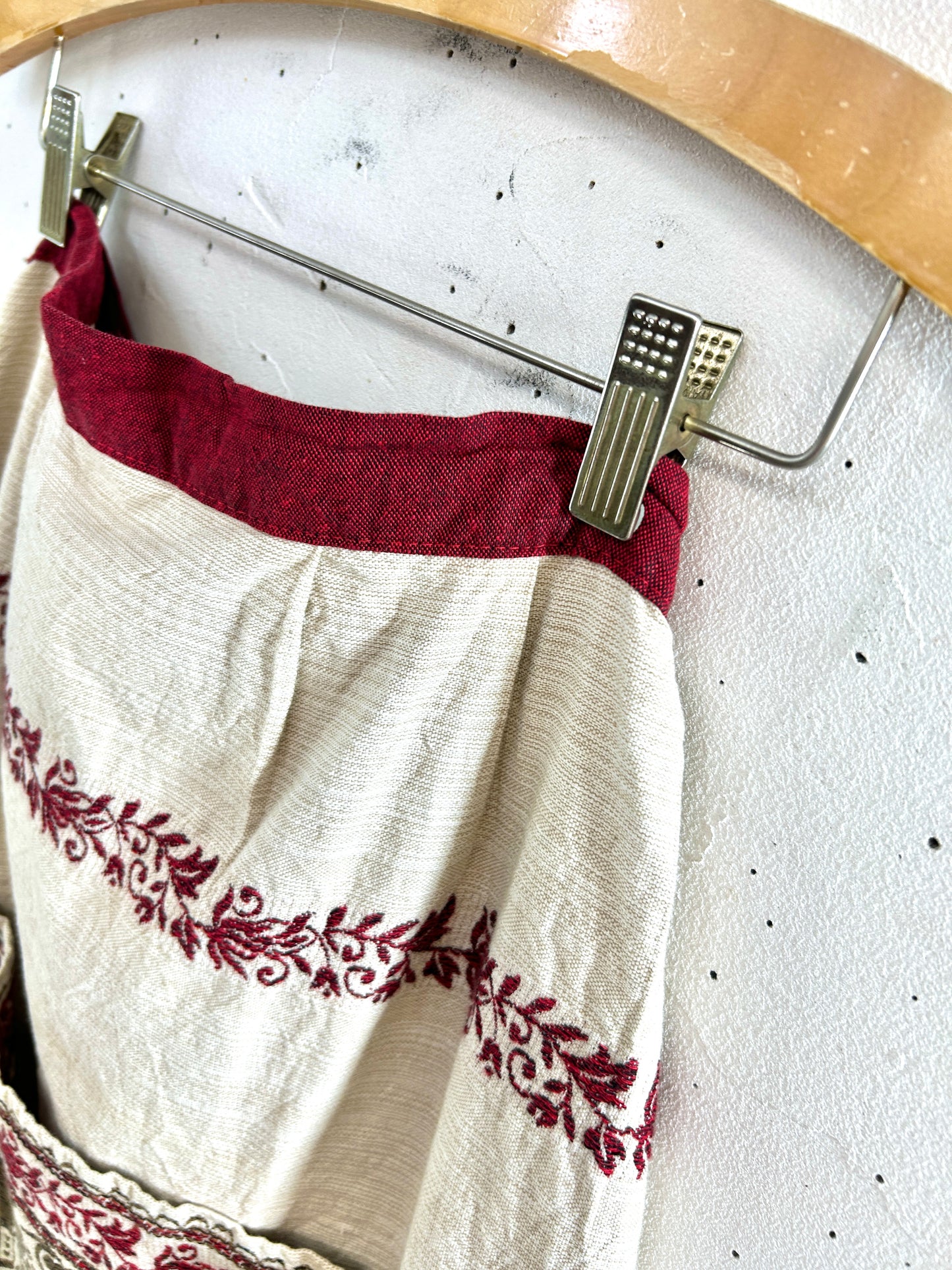 Vintage Tyrol Apron [G33023]