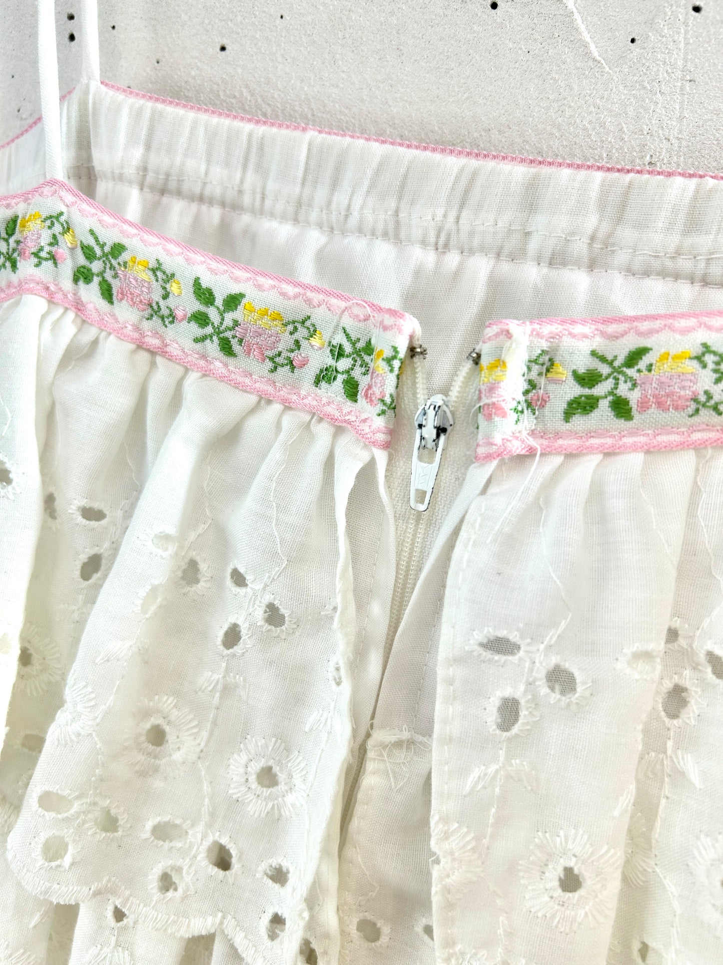 Vintage White Dress [G33099]