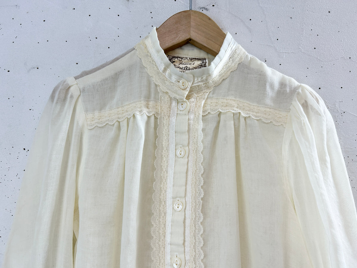 Vintage White Blouse 〜GUNNIES〜 でかタグ [I34005]