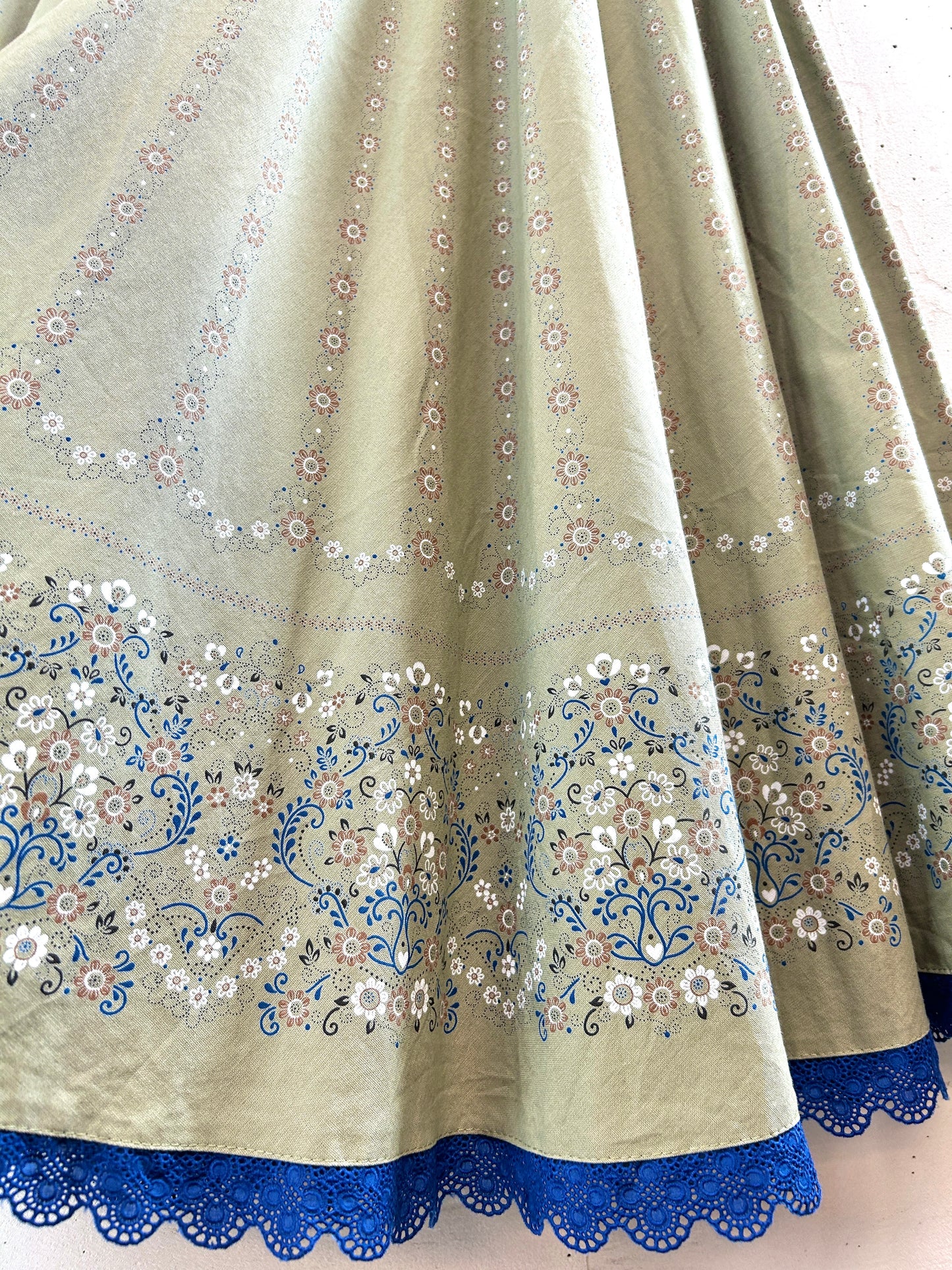 Vintage Tyrol Skirt  [J30679]