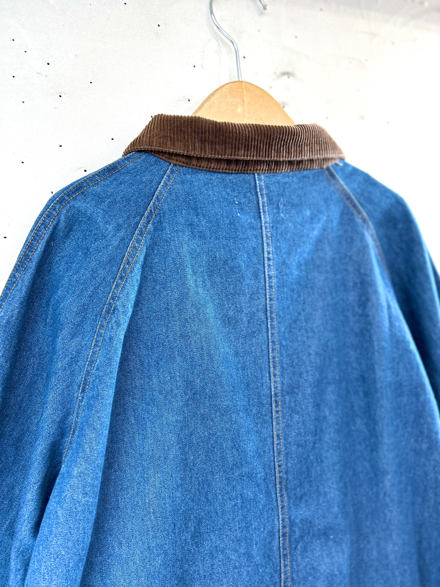 Vintage Denim Jacket  [C31795]