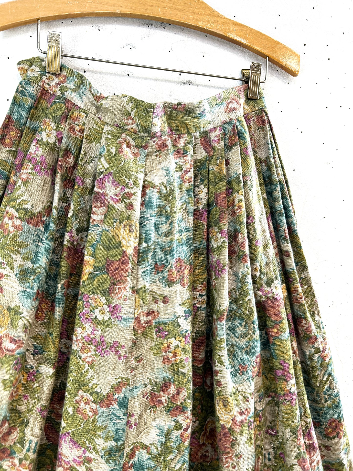 Vintage Skirt [A31399]