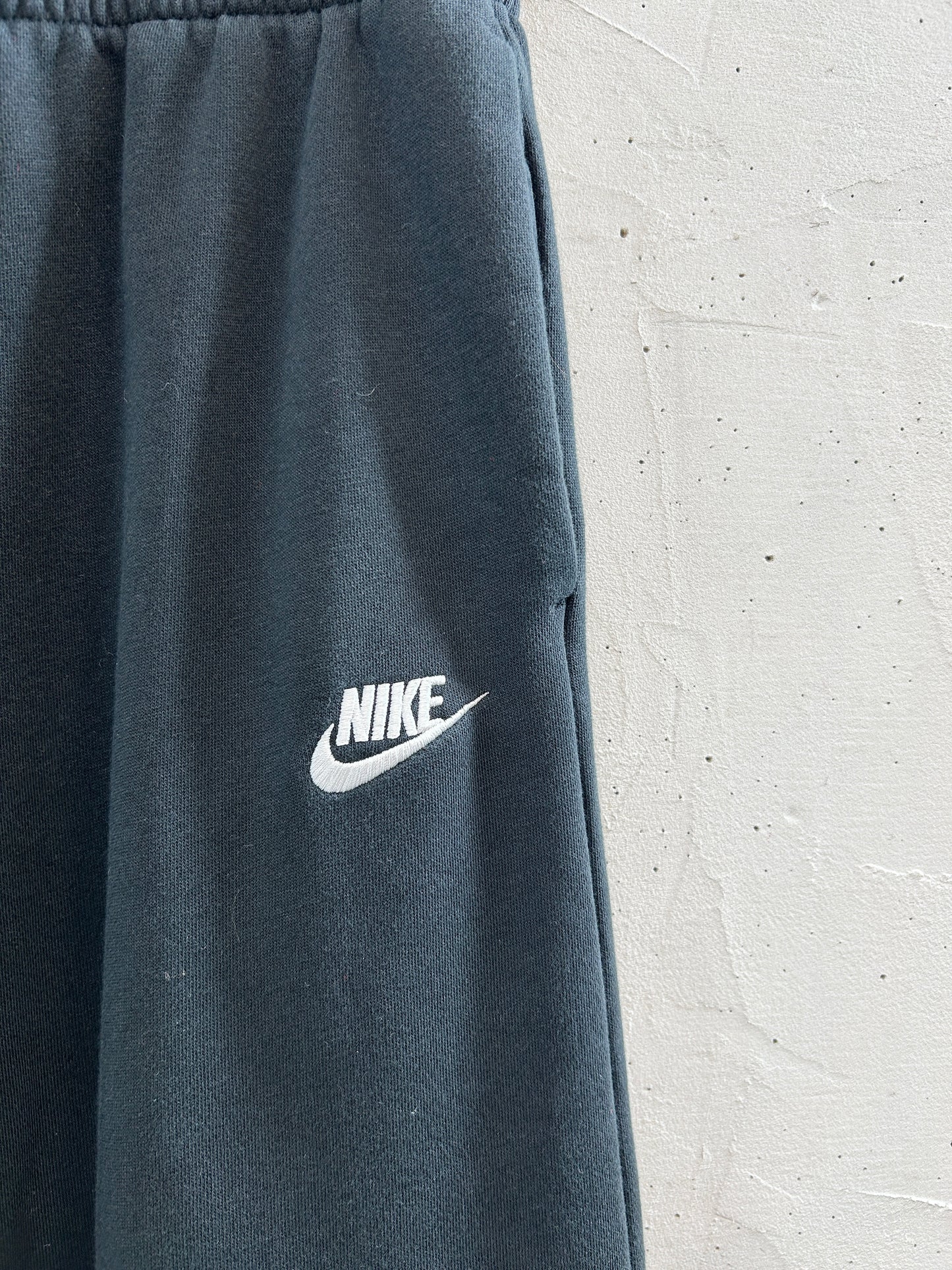 Vintage Sweat Pants 〜NIKE〜 [A31424]