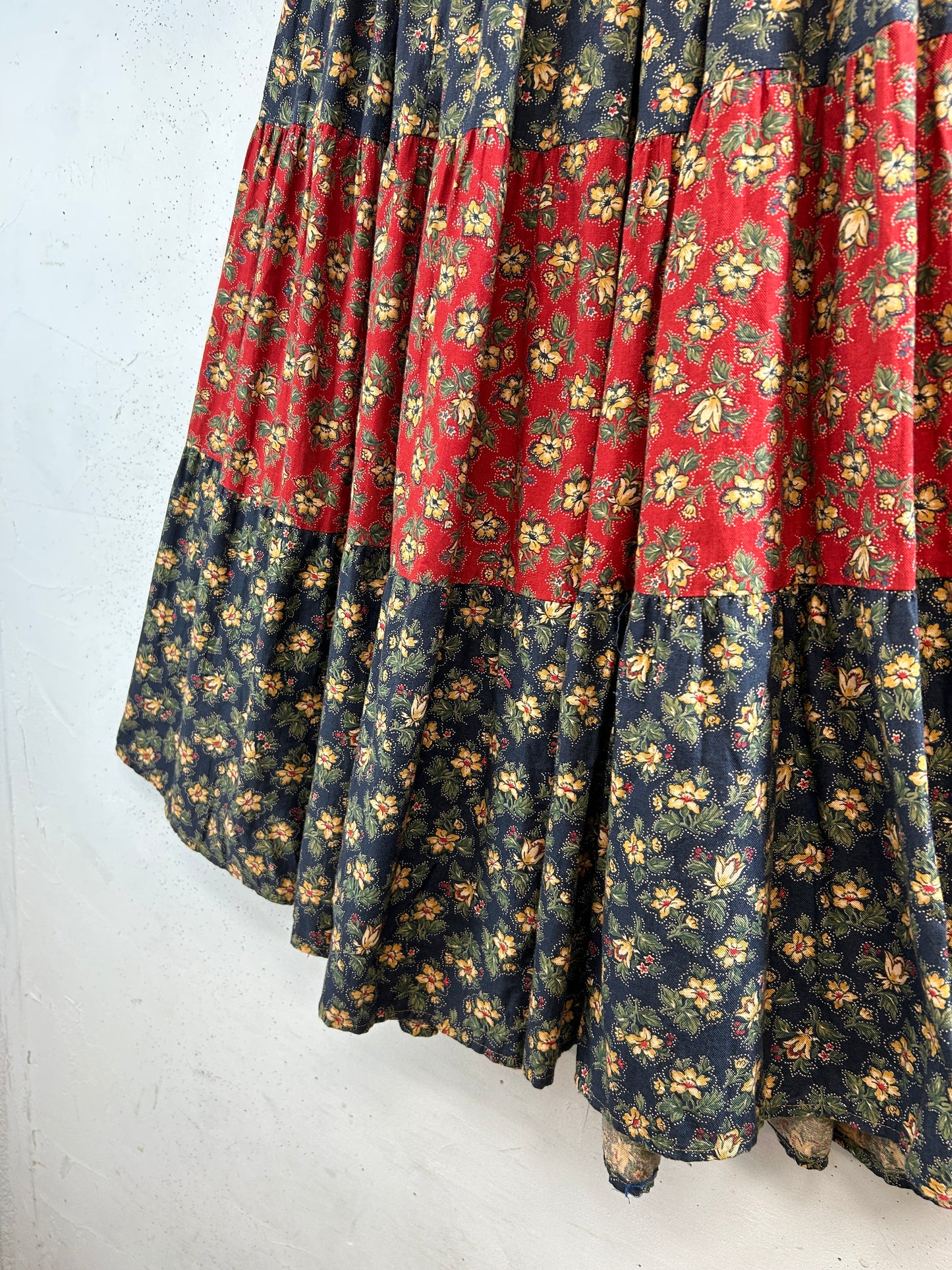 Vintage Tiered Skirt 〜ON THE VERGE 〜MADE IN USA [H33677]