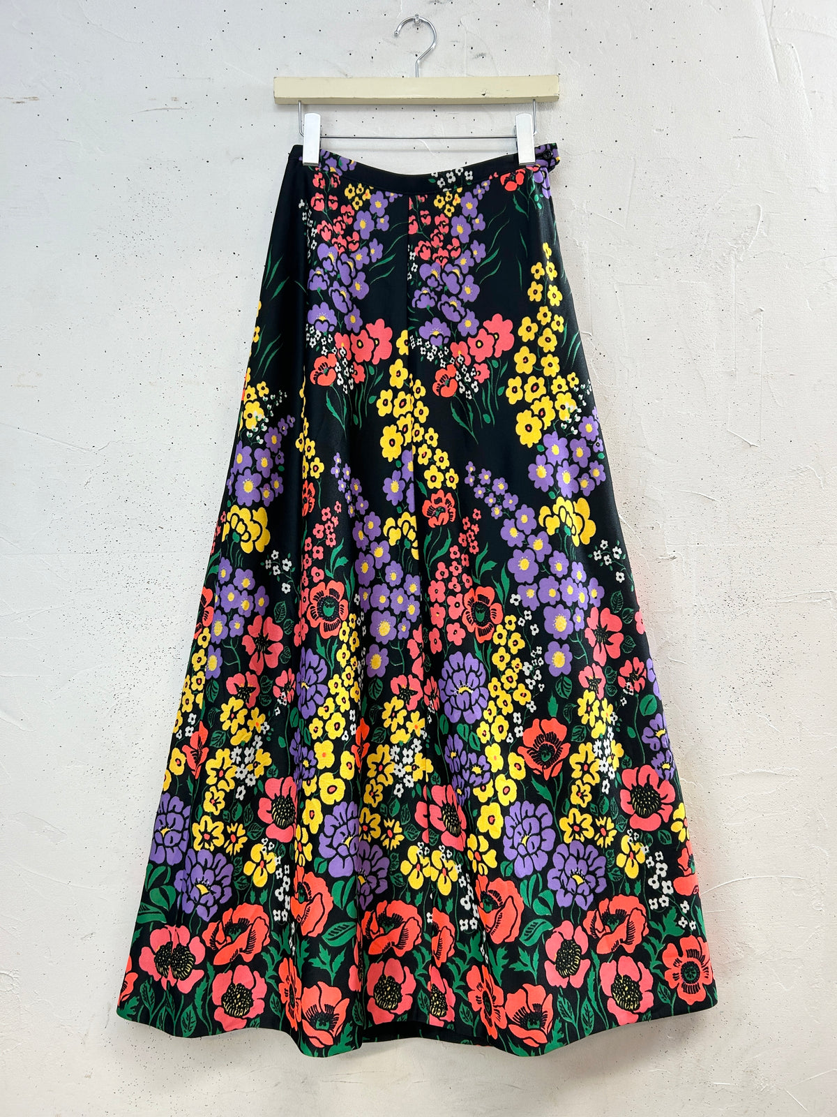 '70s Vintage Skirt  [J34090]