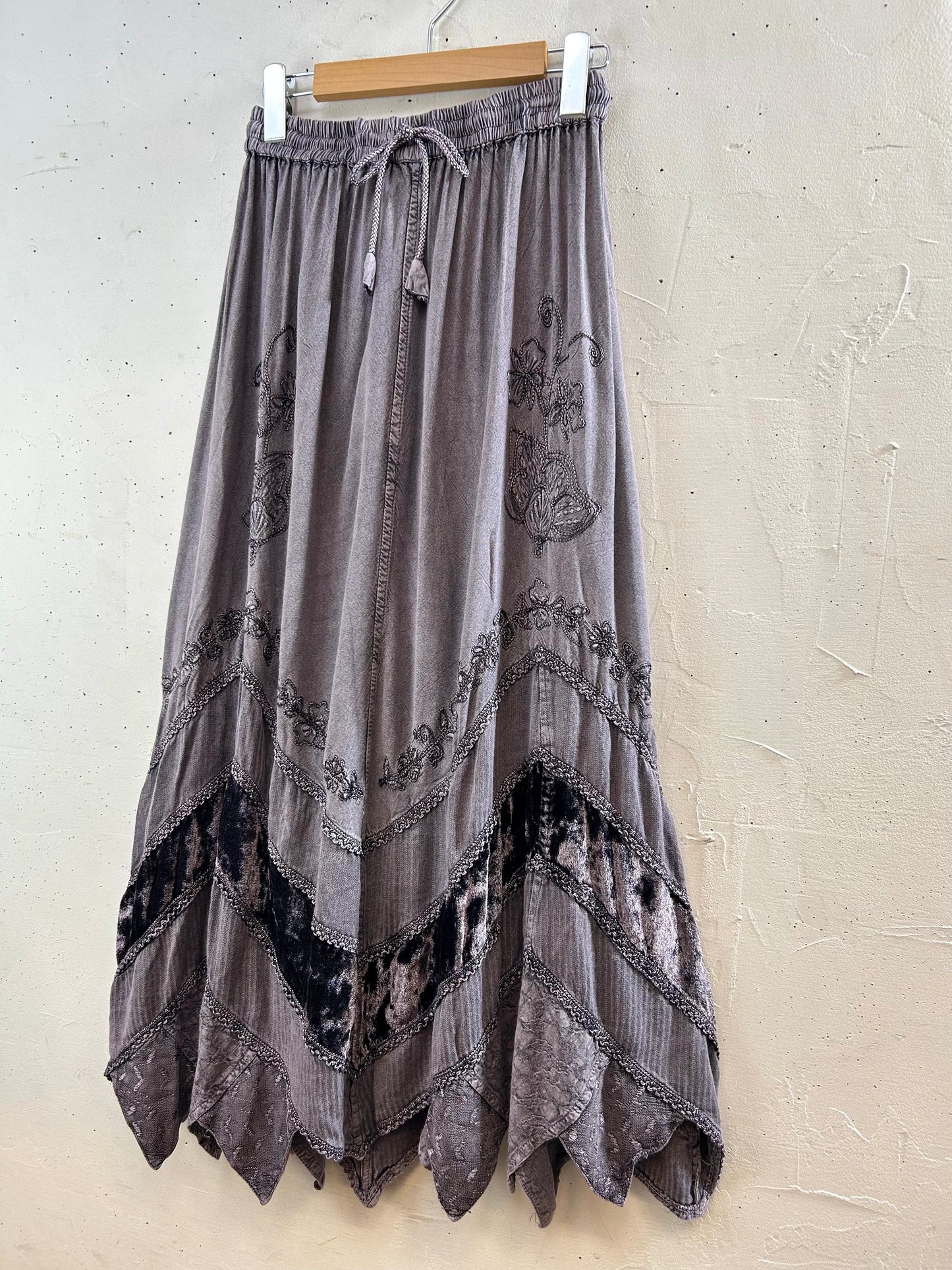 Vintage Viscose Skirt [G30659]