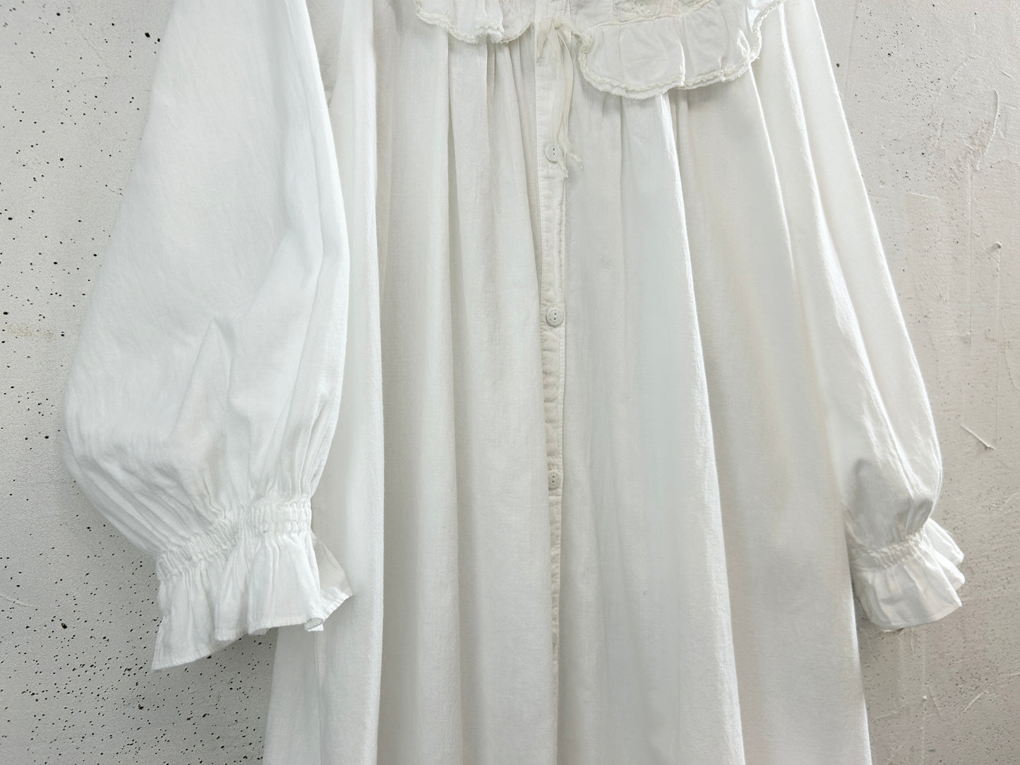 Vintage White Dress [I33686]