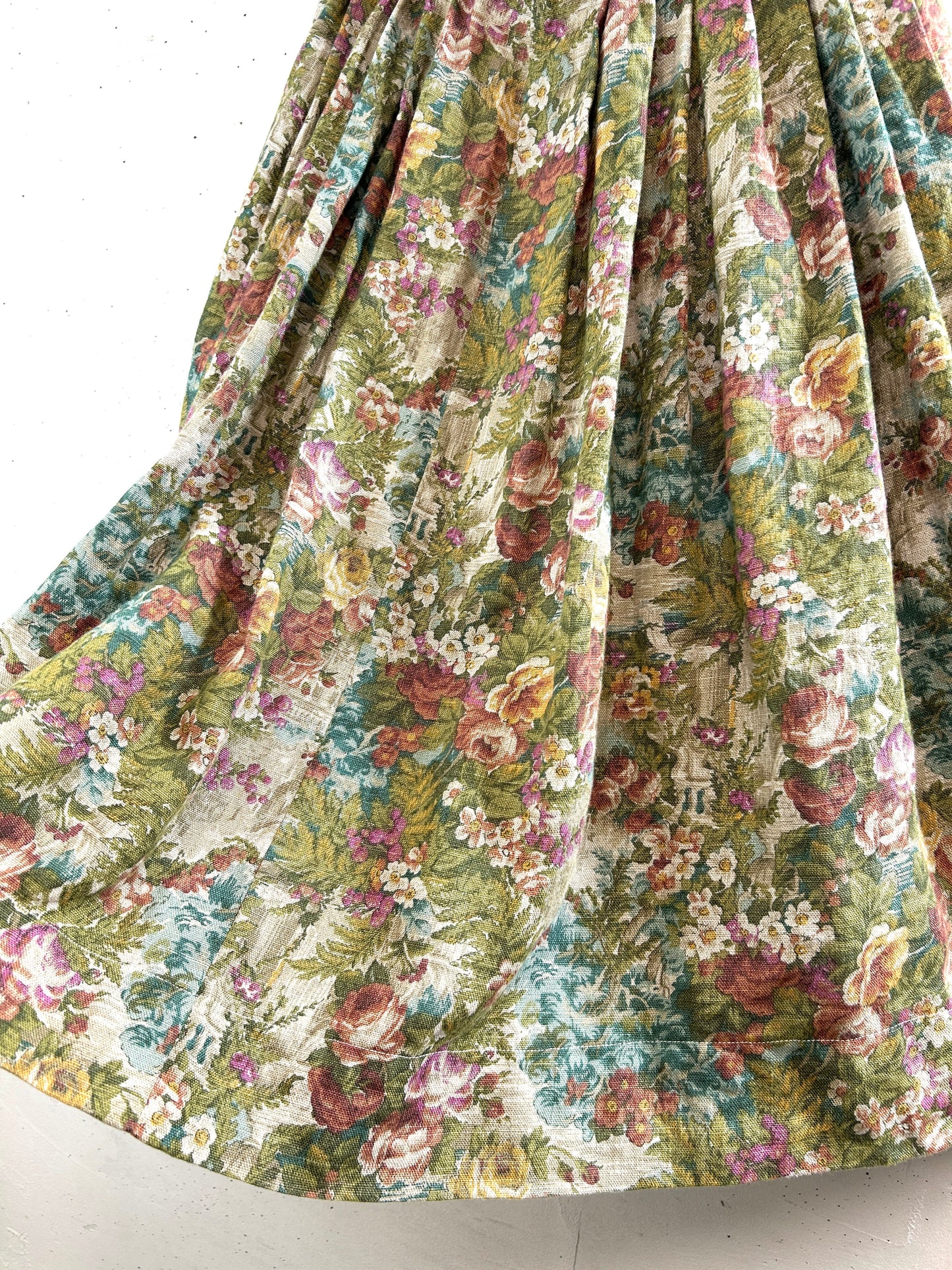 Vintage Skirt [A31399]