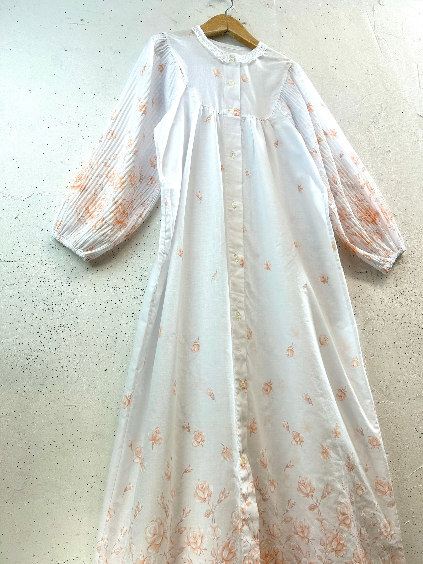 Vintage White Dress [B31692]