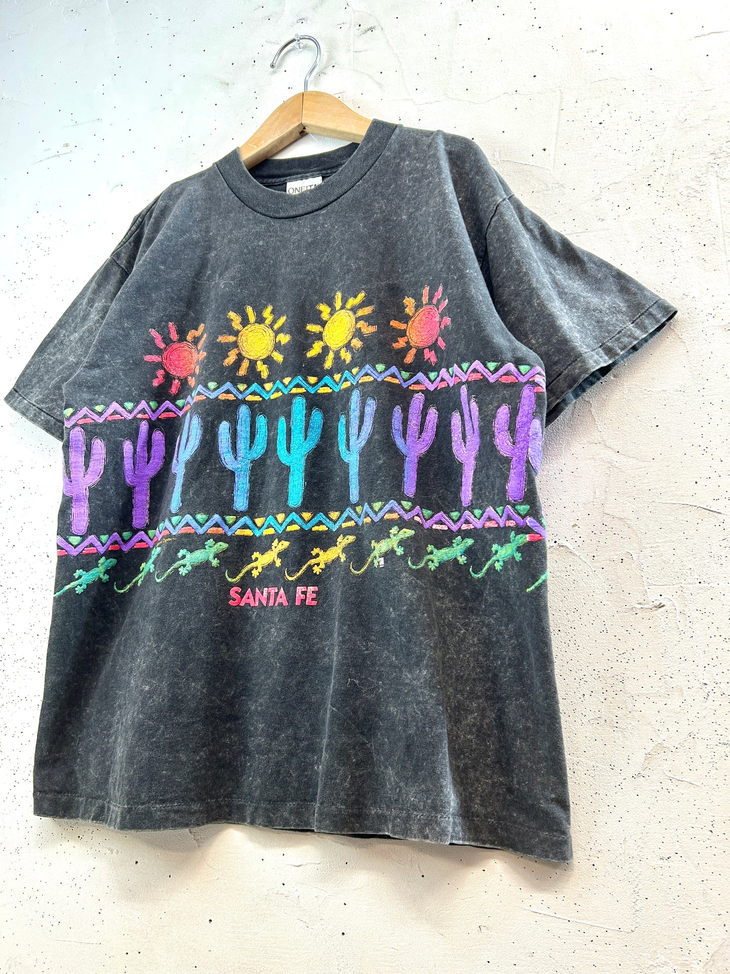 '90s Vintage T-Shirt MADE IN USA  [E32378]
