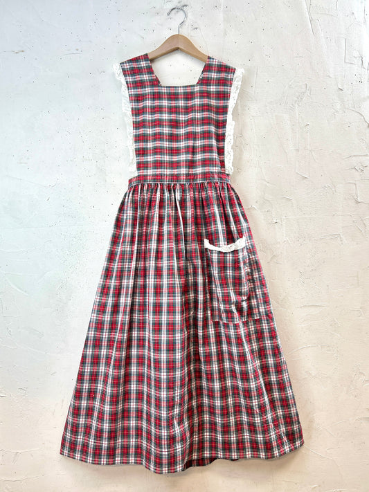 Vintage Apron Dress [J30649]