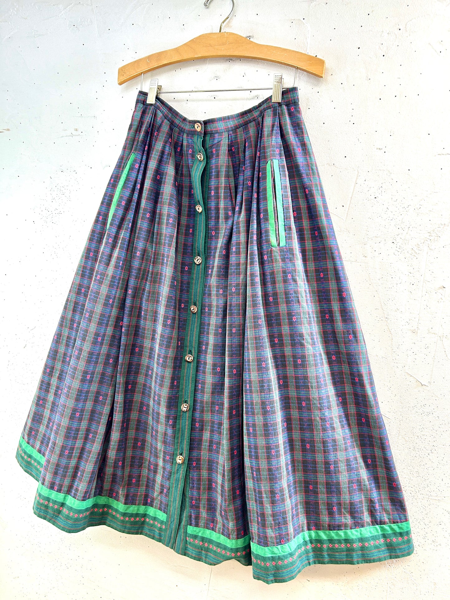 Vintage Tyrol Skirt MADE IN AUSTRIA [G33019]
