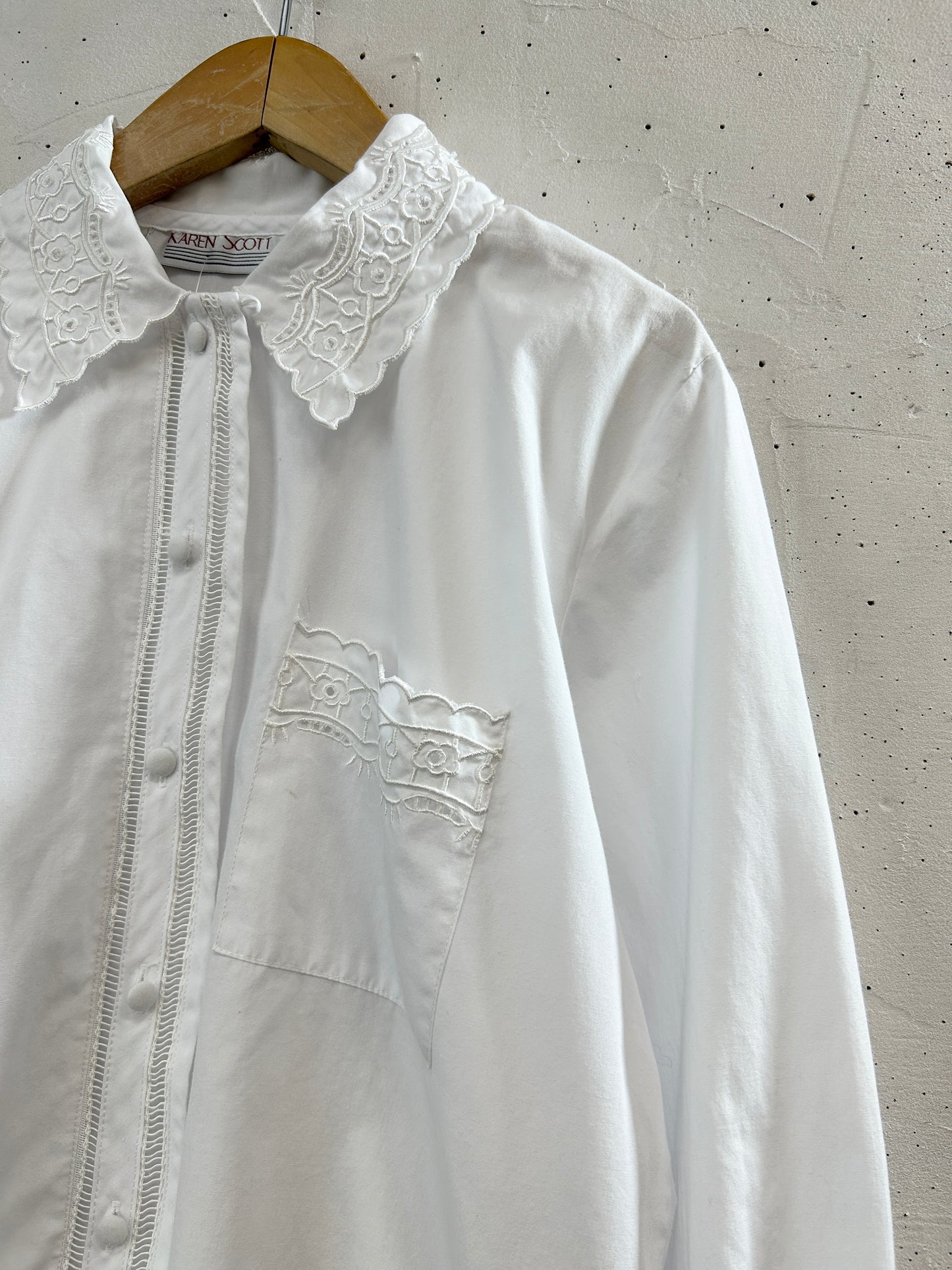 Vintage White Blouse [H33456]