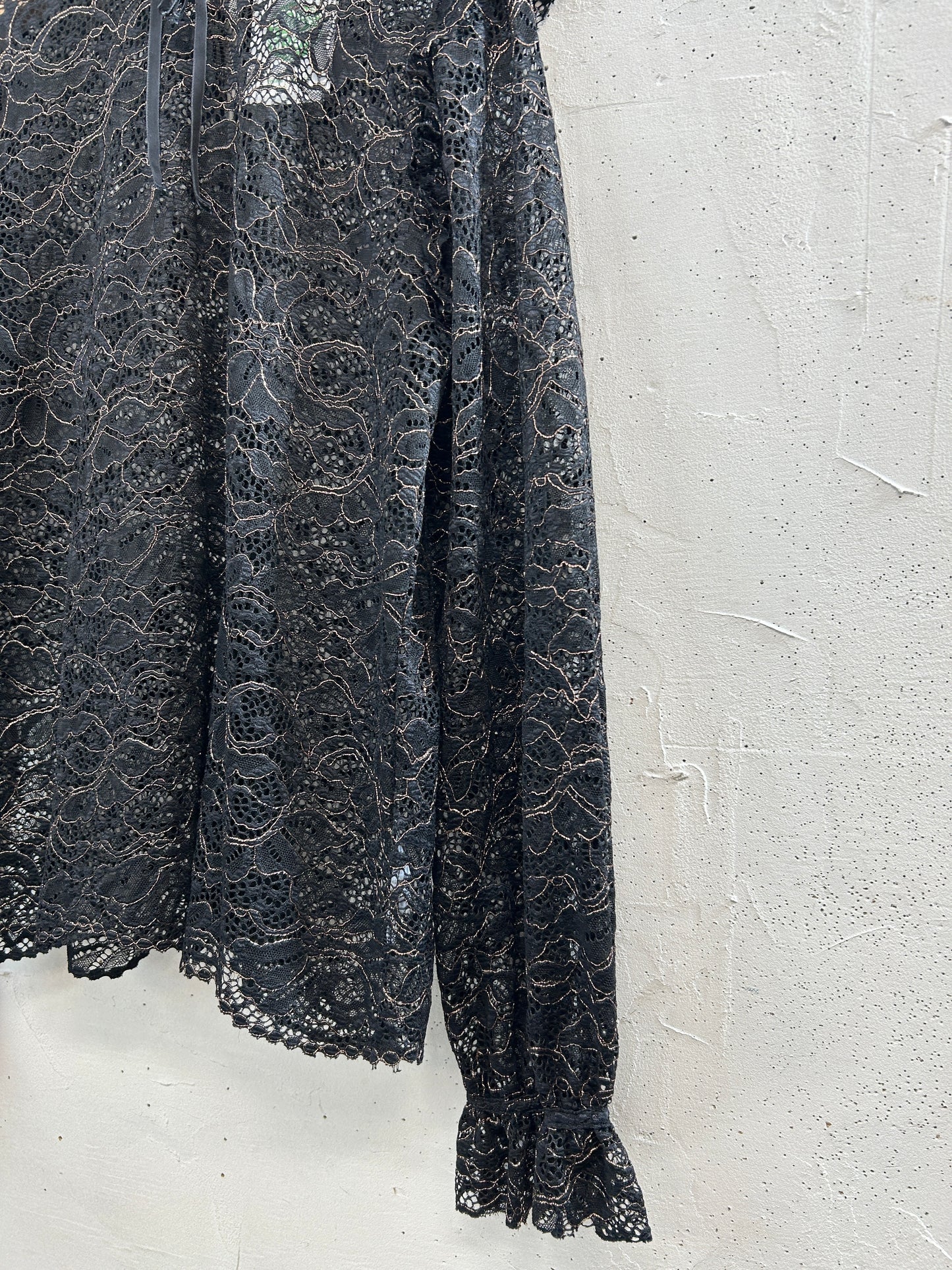 Vintage Black Lace Blouse [E32476]