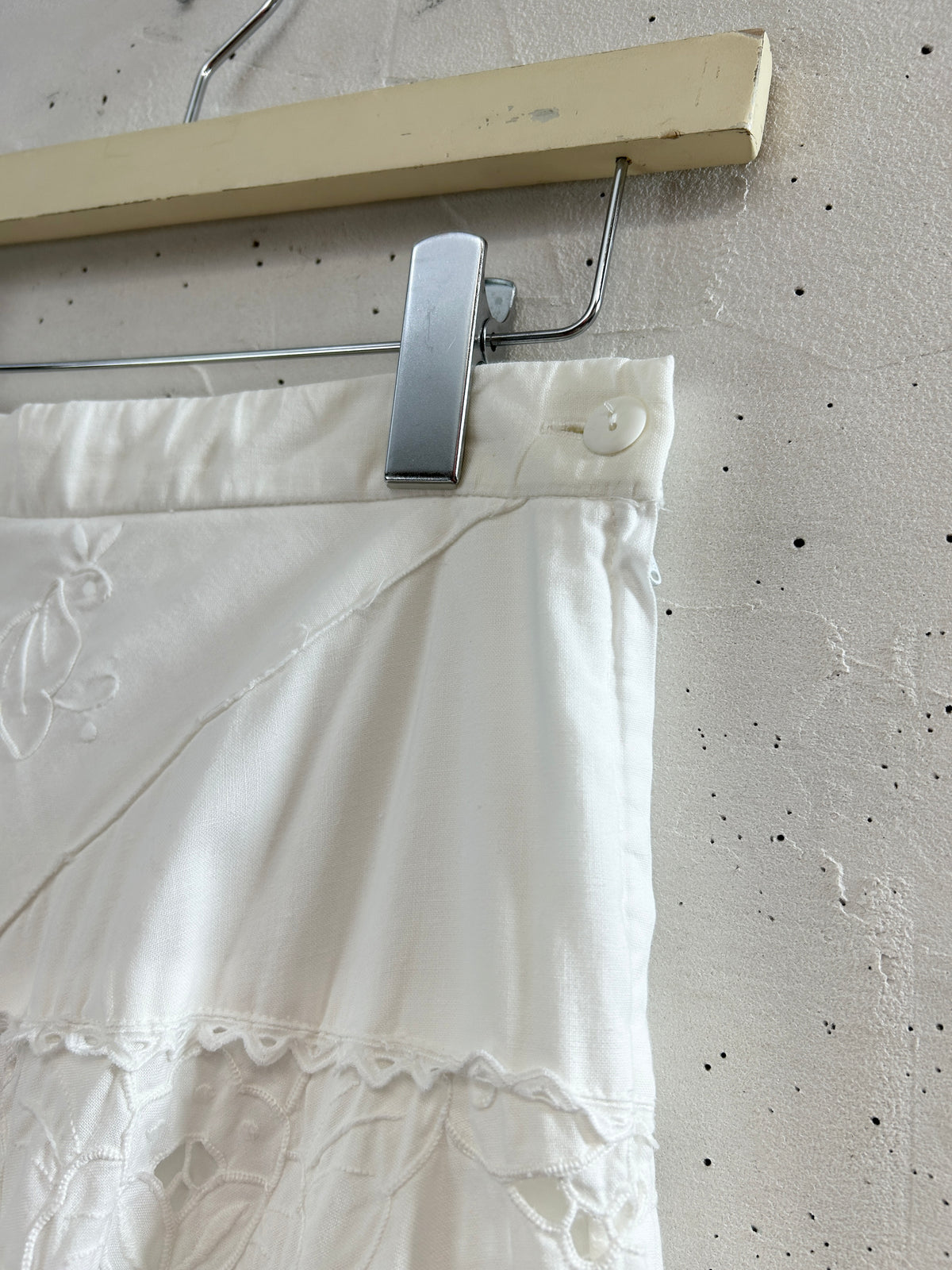 Vintage White Cutwork Skirt [J34077]