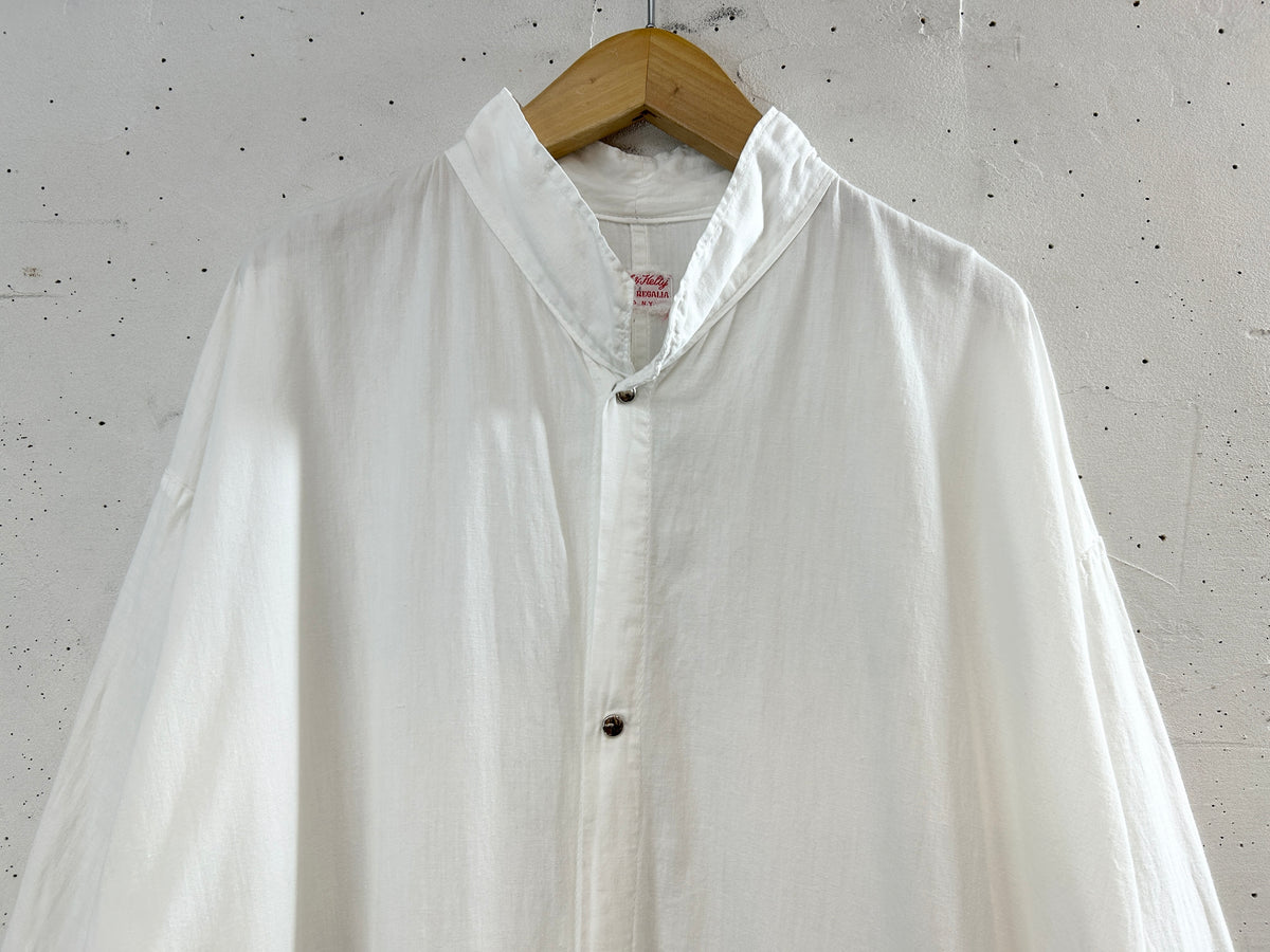 Vintage White Gown [I33764]