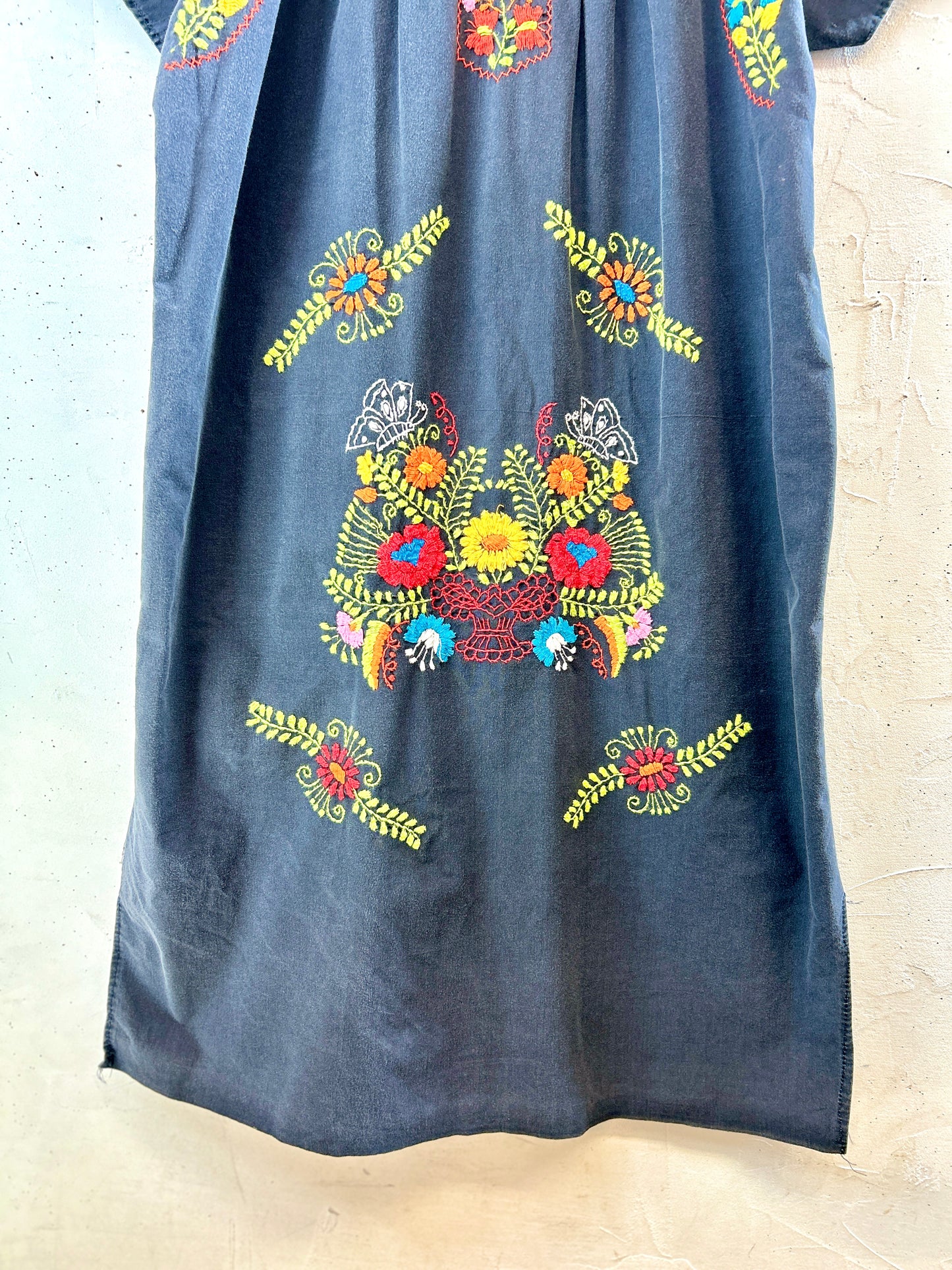 Vintage Mexican Embroiled Dress [H30819]