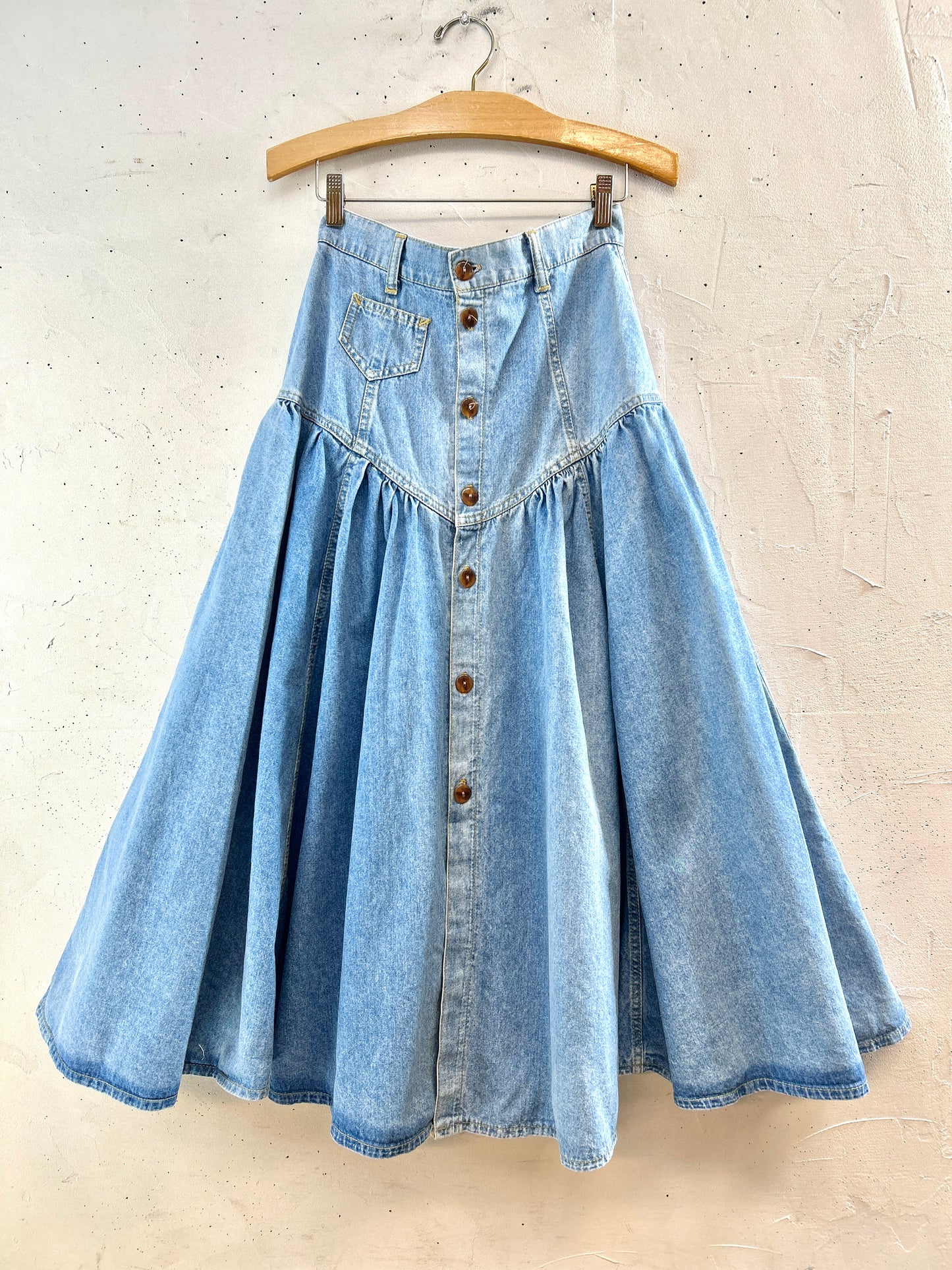 Vintage Denim Skirt MADE IN AUSTRALIA [J30669]