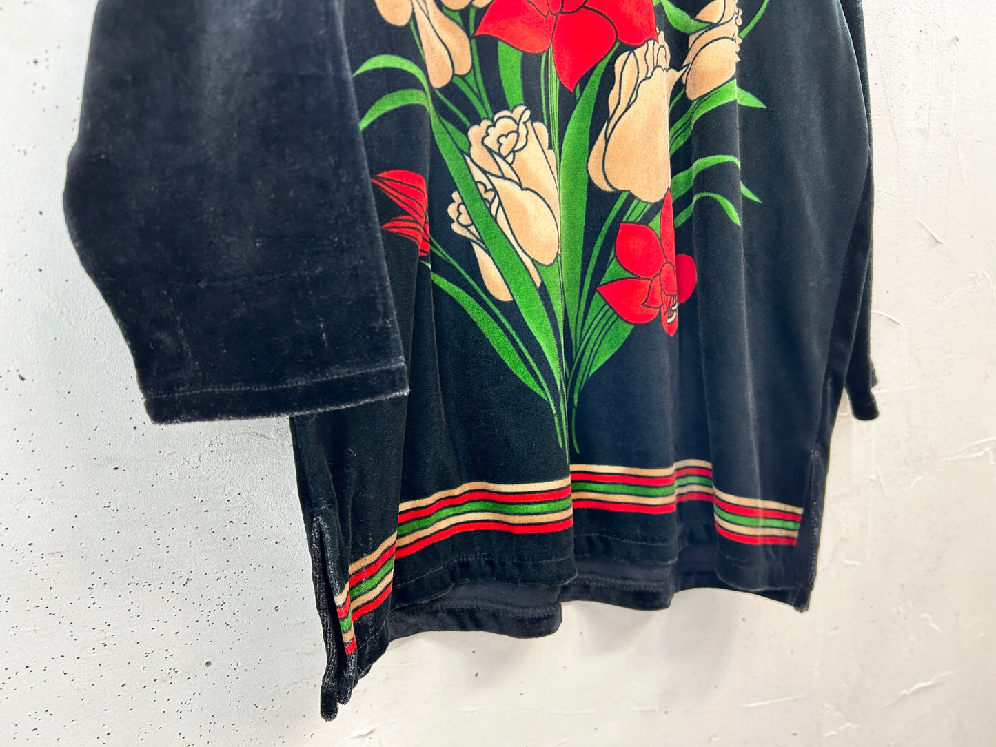 Vintage Velour Tops [L31094]