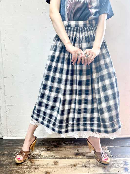 Vintage Tyrol Plaid Skirt [H24719]