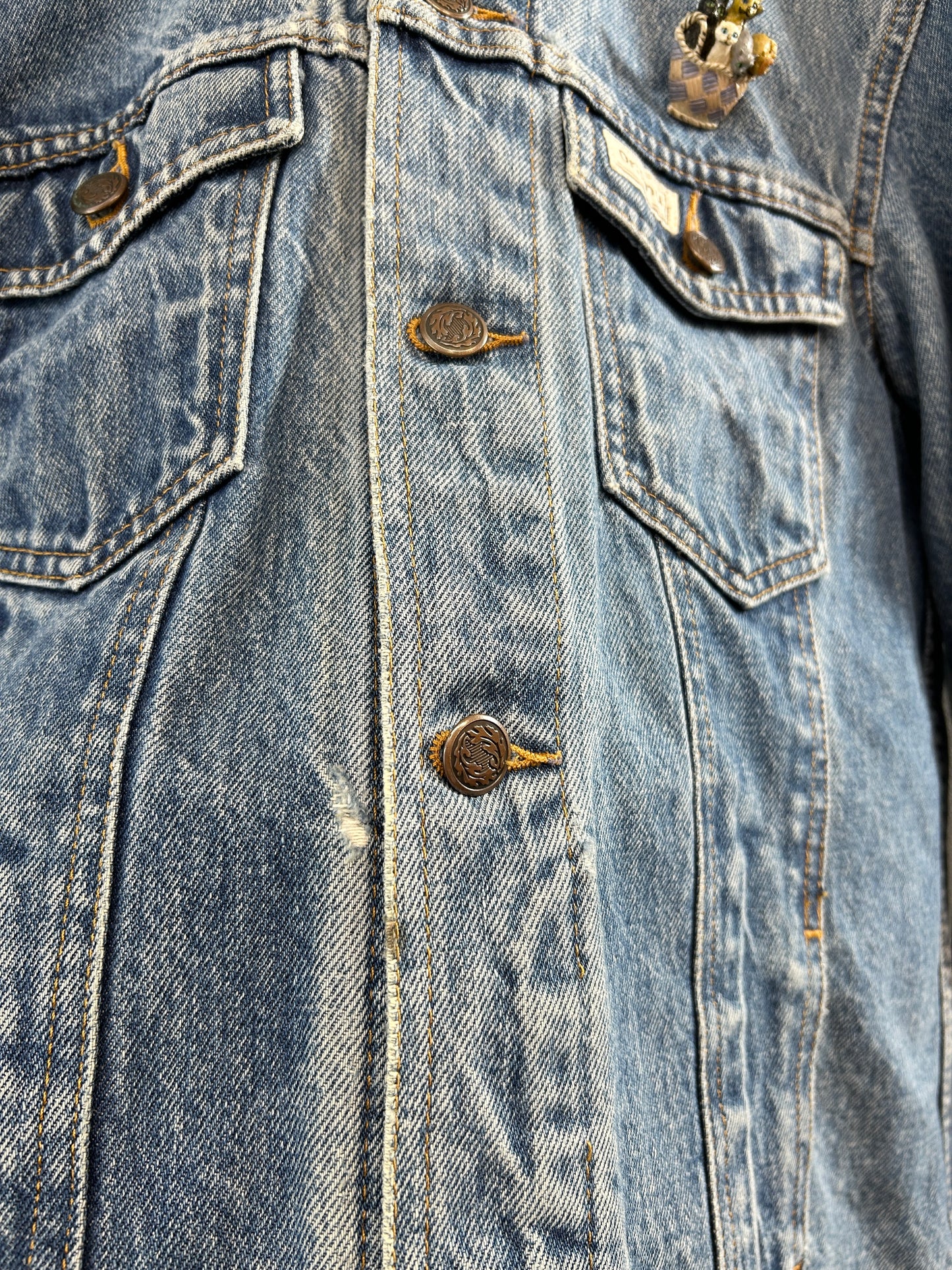 Vintage Denim Jacket [A31306]