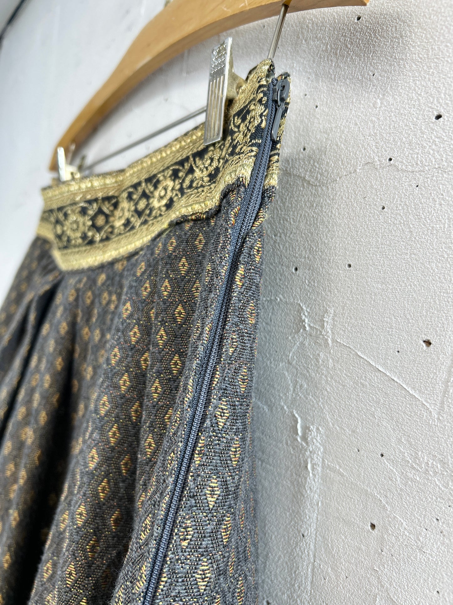 Vintage Skirt [A31339]