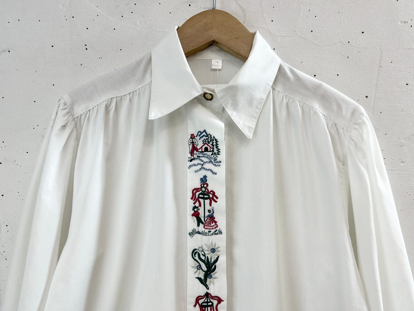 Vintage Tyrol Blouse [B31632]