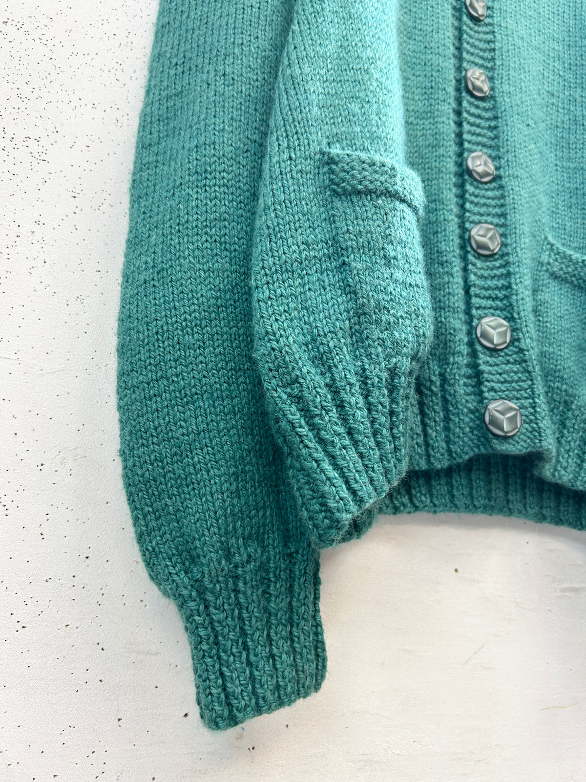 Vintage Hand Knit Cardigan  [J34206]