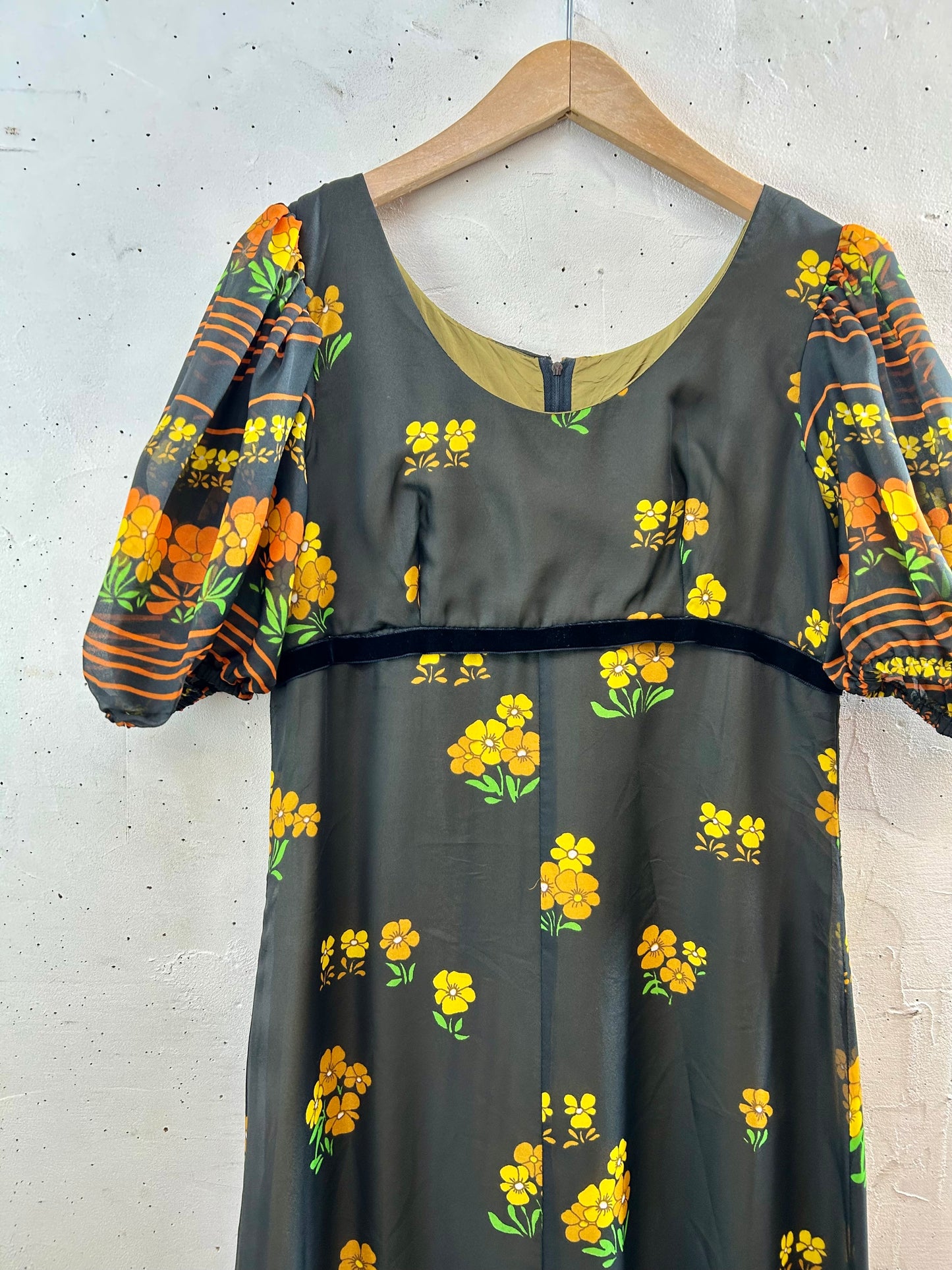 ’70s Vintage Flower Dress [G30615]