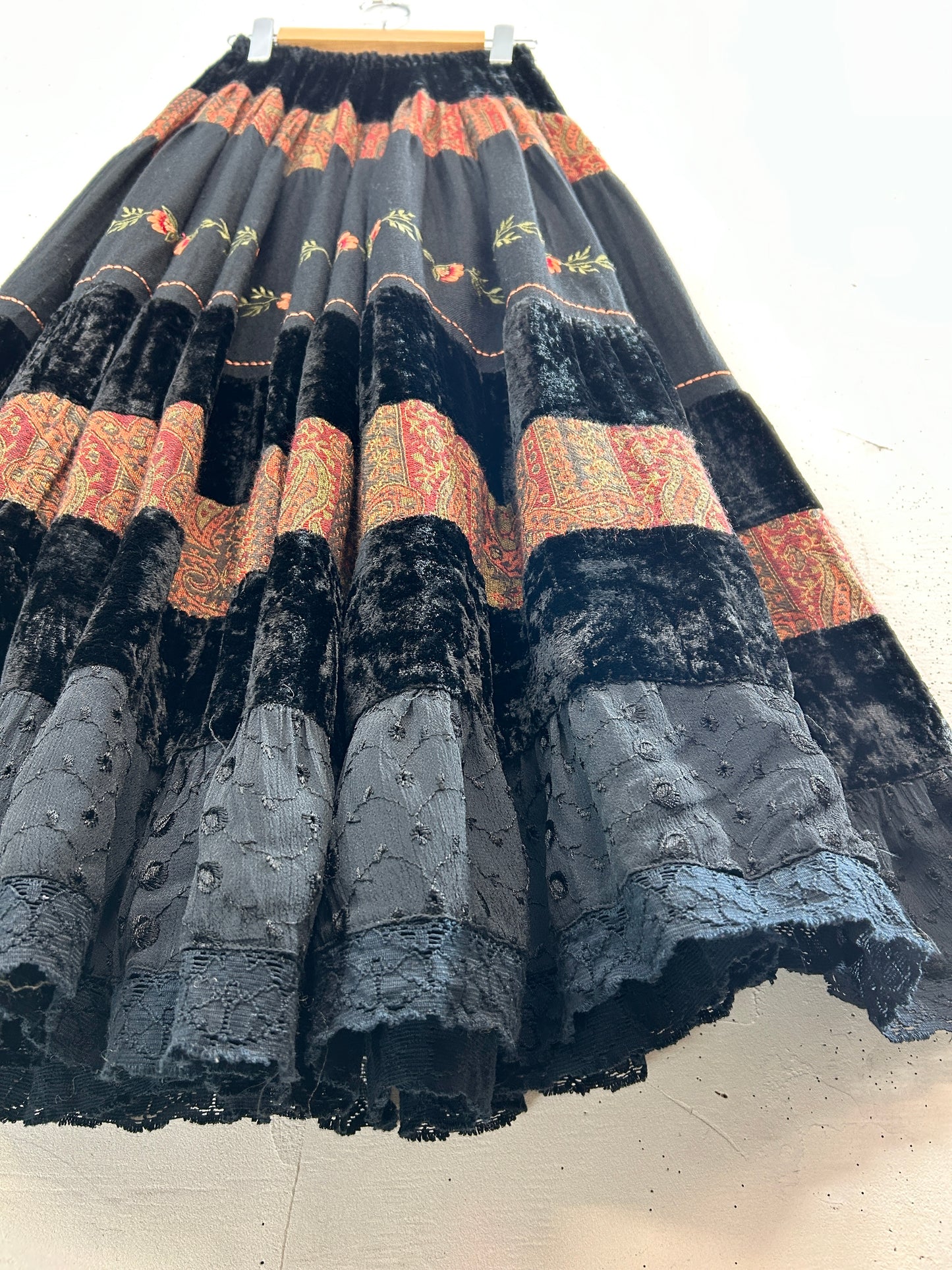 Vintage Tired Skirt [A31364]