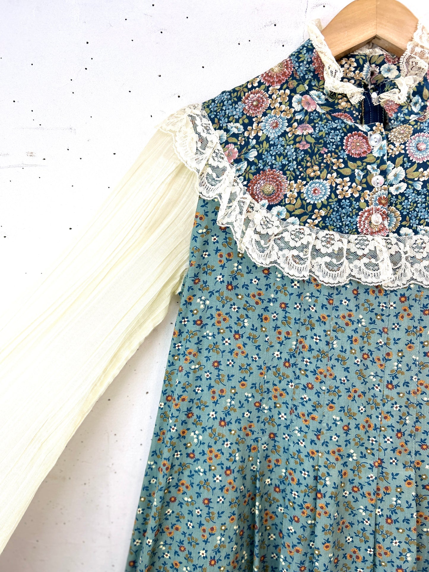 Vintage Dress [A31315]