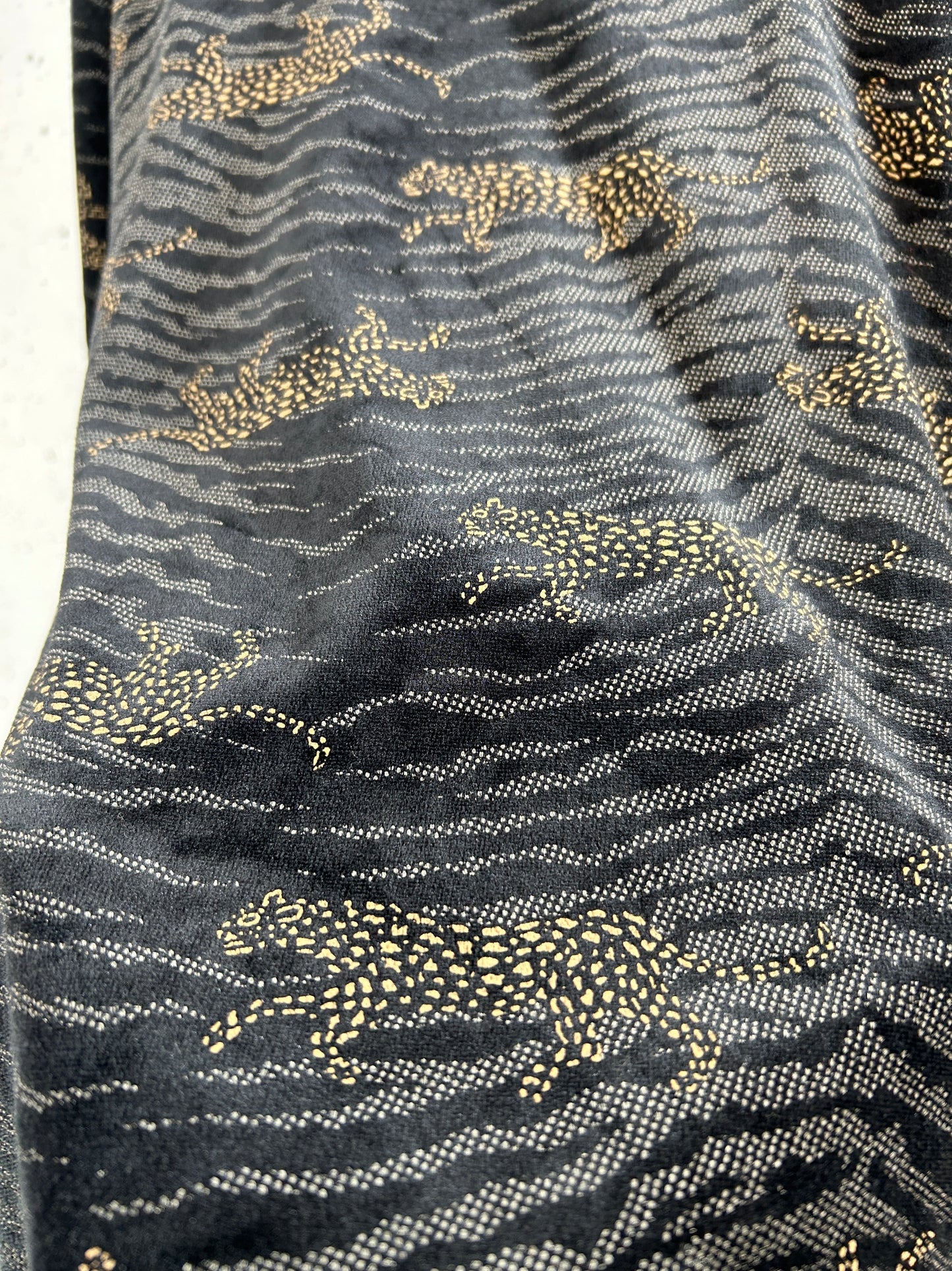 Vintage Velour Tops [H33651]
