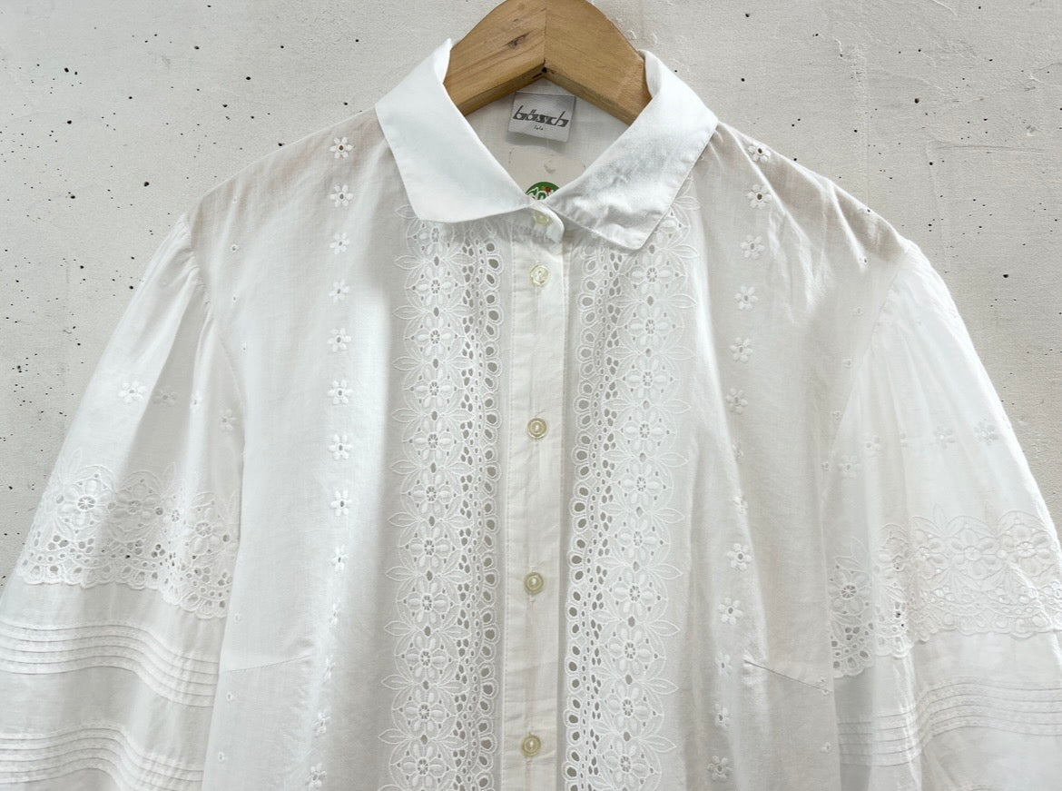 Vintage White Blouse [D32078]