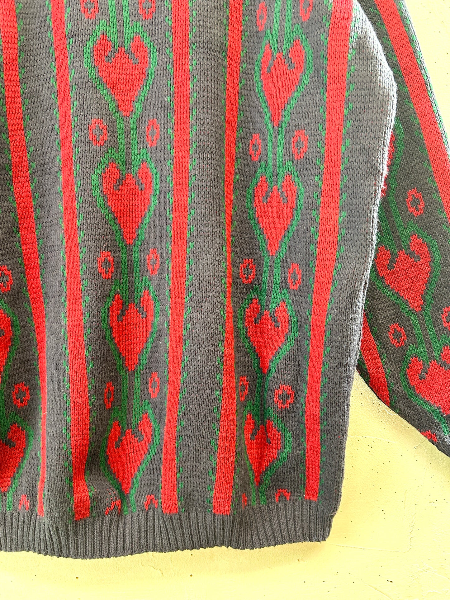 Vintage Hand Knit Sweater [K30692]