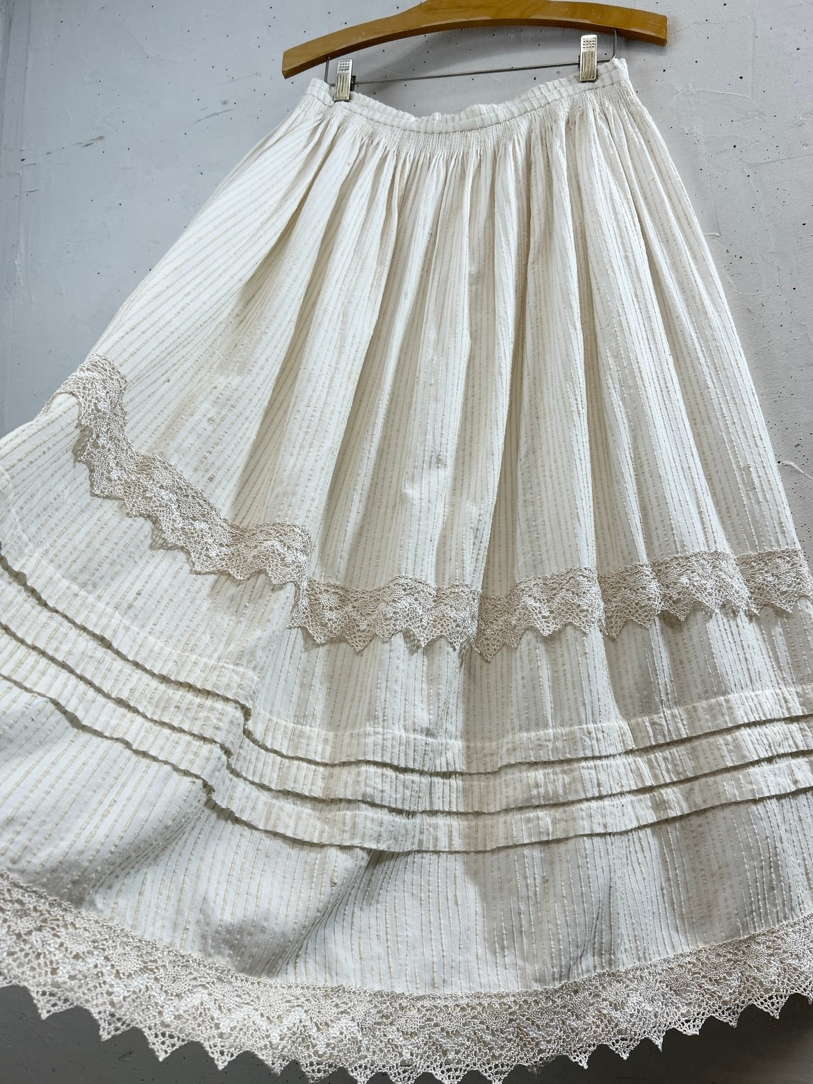 Vintage Tyrol Skirt [D32025]
