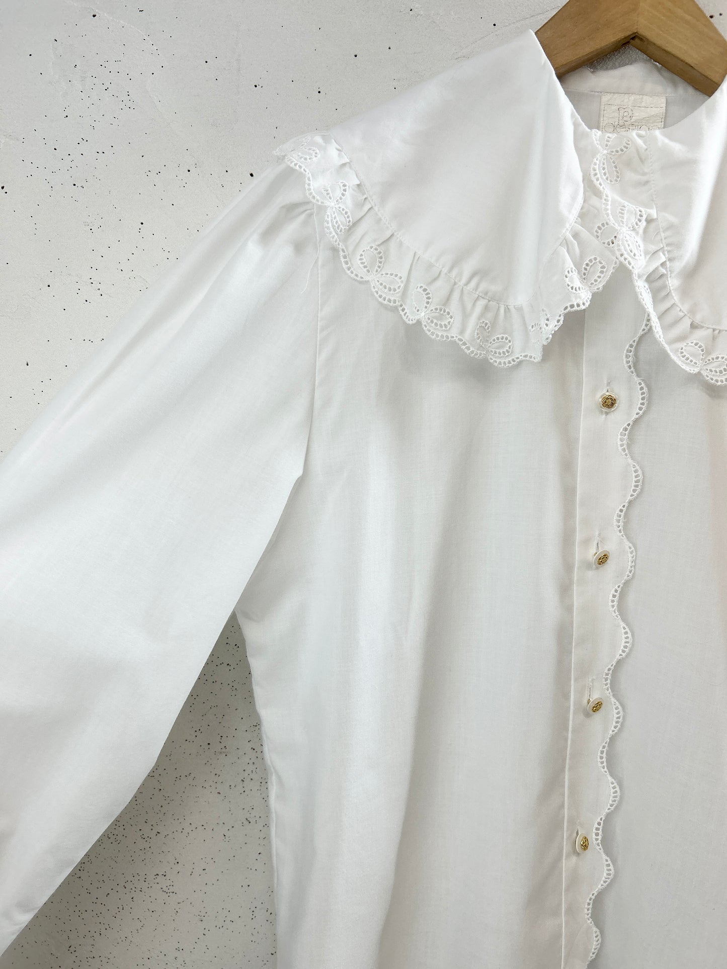 Vintage White Blouse [F32606]