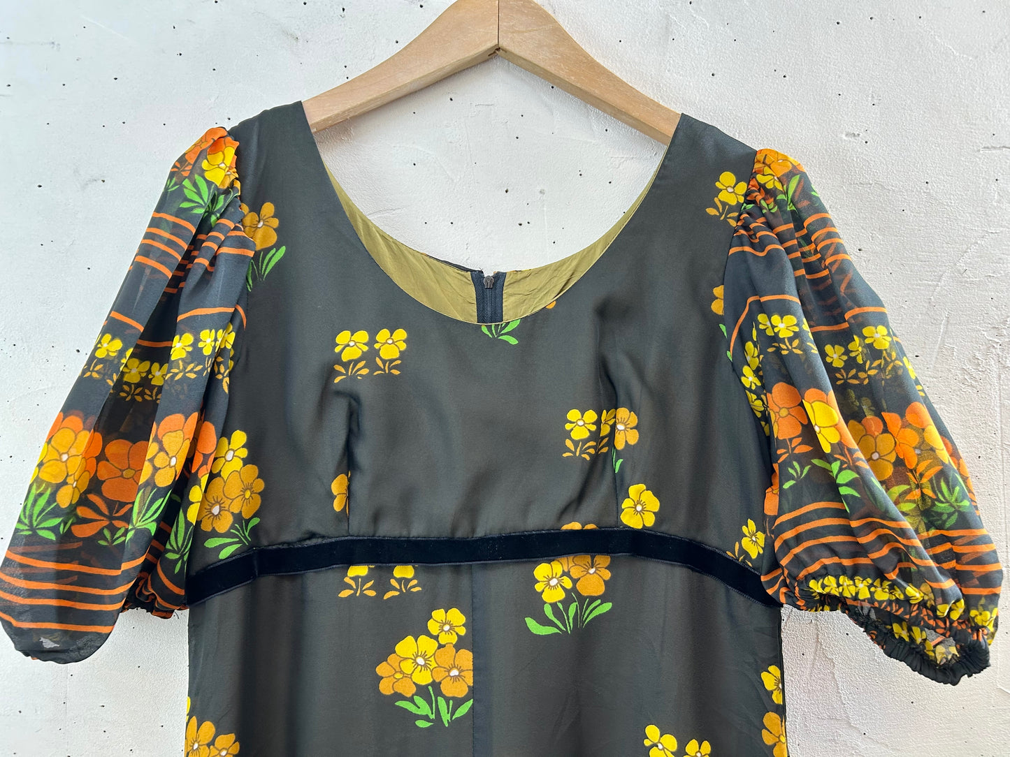 ’70s Vintage Flower Dress [G30615]