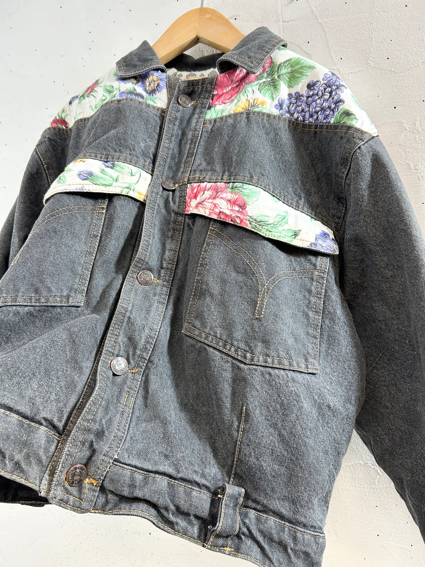 Vintage Denim Jacket [J30551]