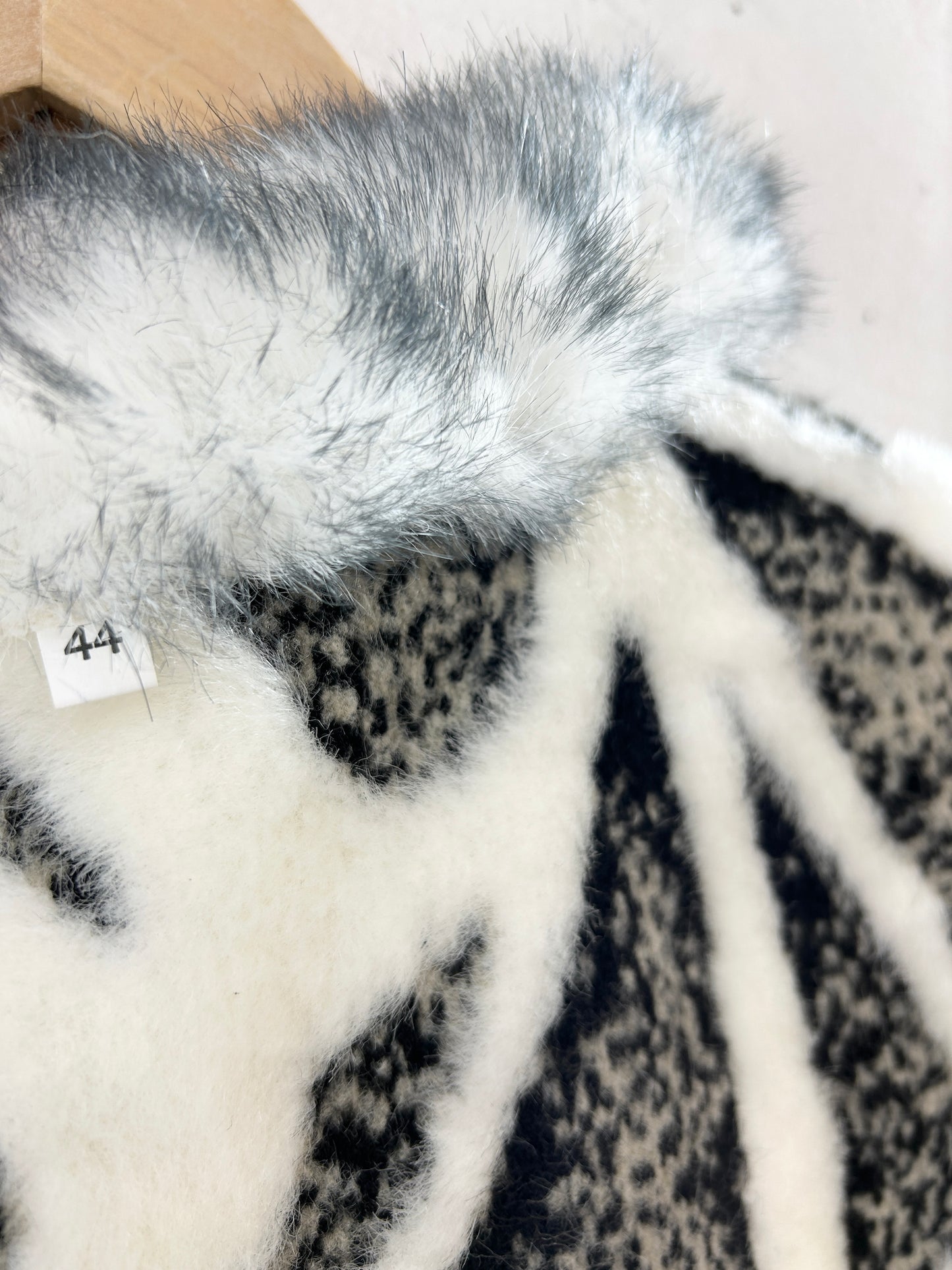 Vintage Eco Fur Vest 〜Dead Stock〜 [J30548]