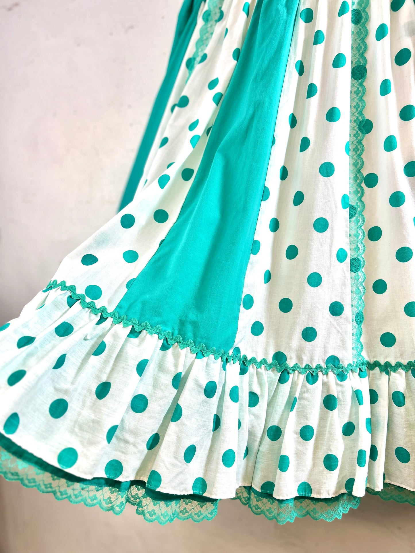 Vintage Tiered Skirt Made In USA  [H30824]